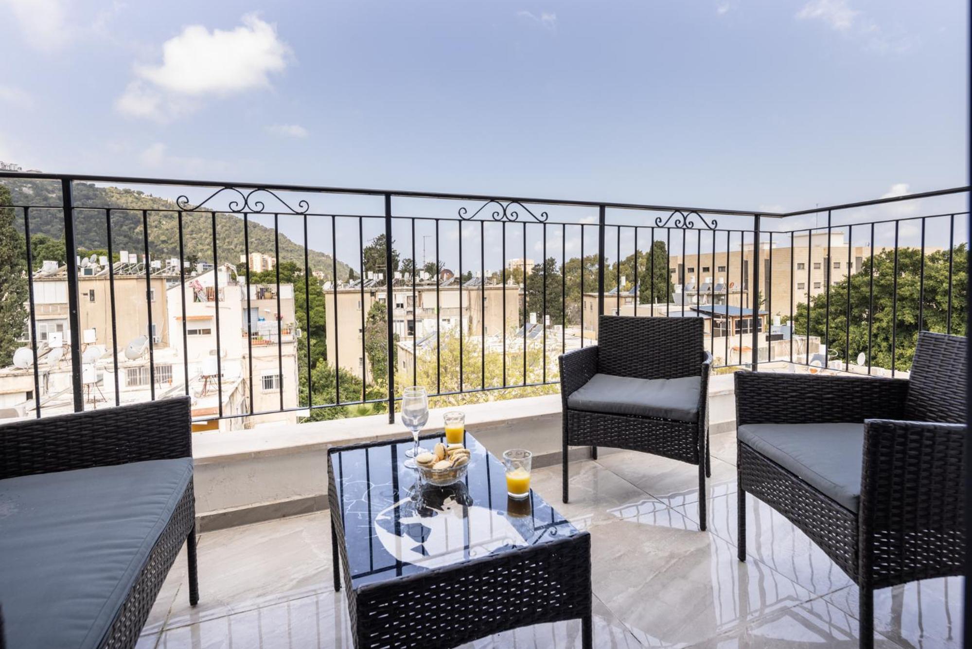 Mamad Stella Maris views Vista apartments by Sea N' Rent view 2