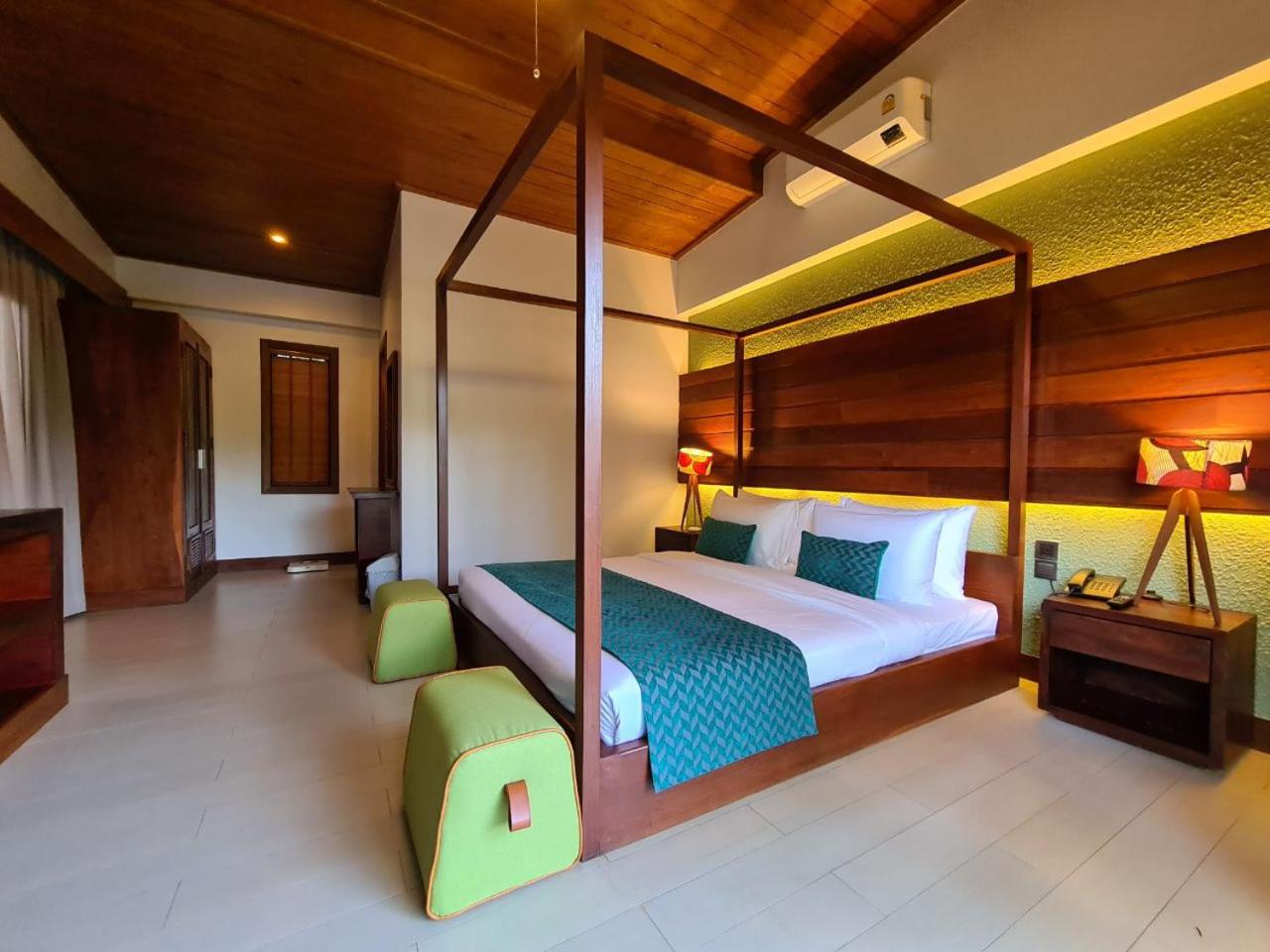 Mayura Hill Resort