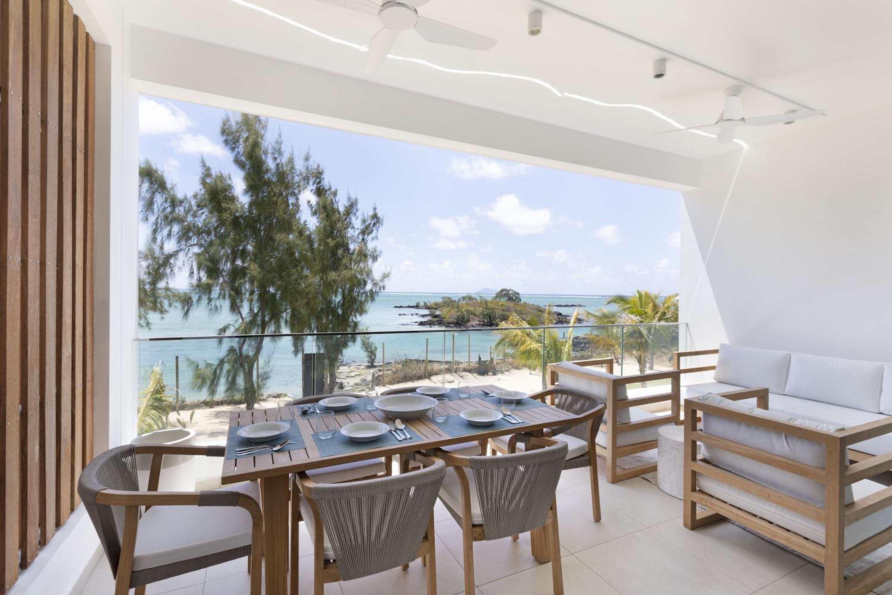 Ocean Grand Gaube by Host Agents photo 1