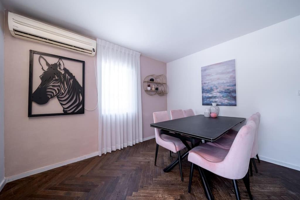 Stylish 4BR Villa - Herzliya Pituah, photo 9