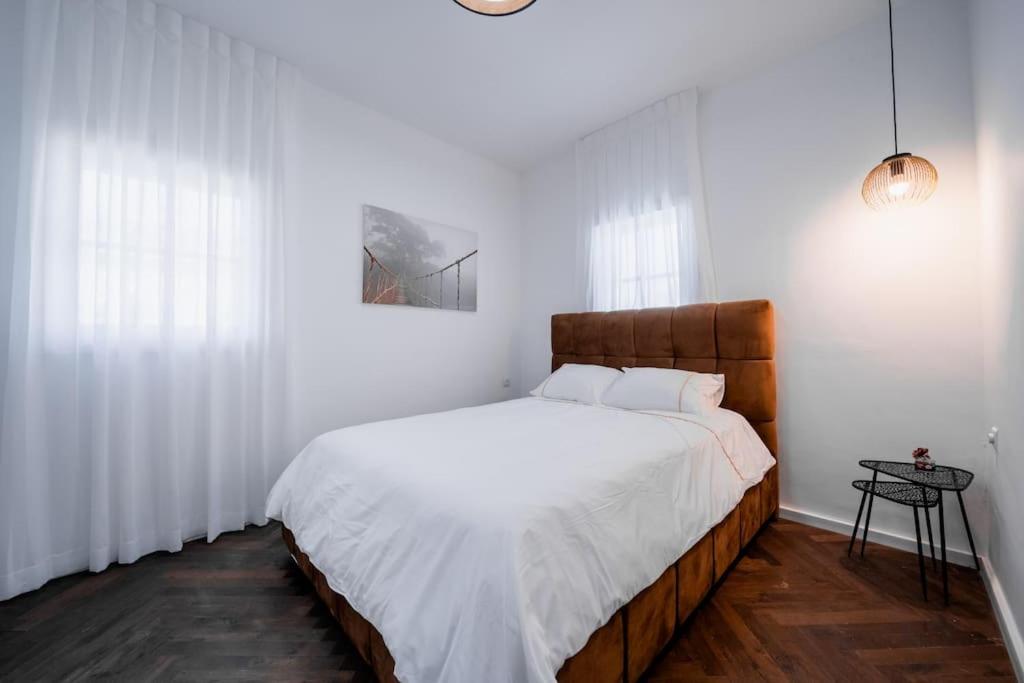 Stylish 4BR Villa - Herzliya Pituah, photo 19