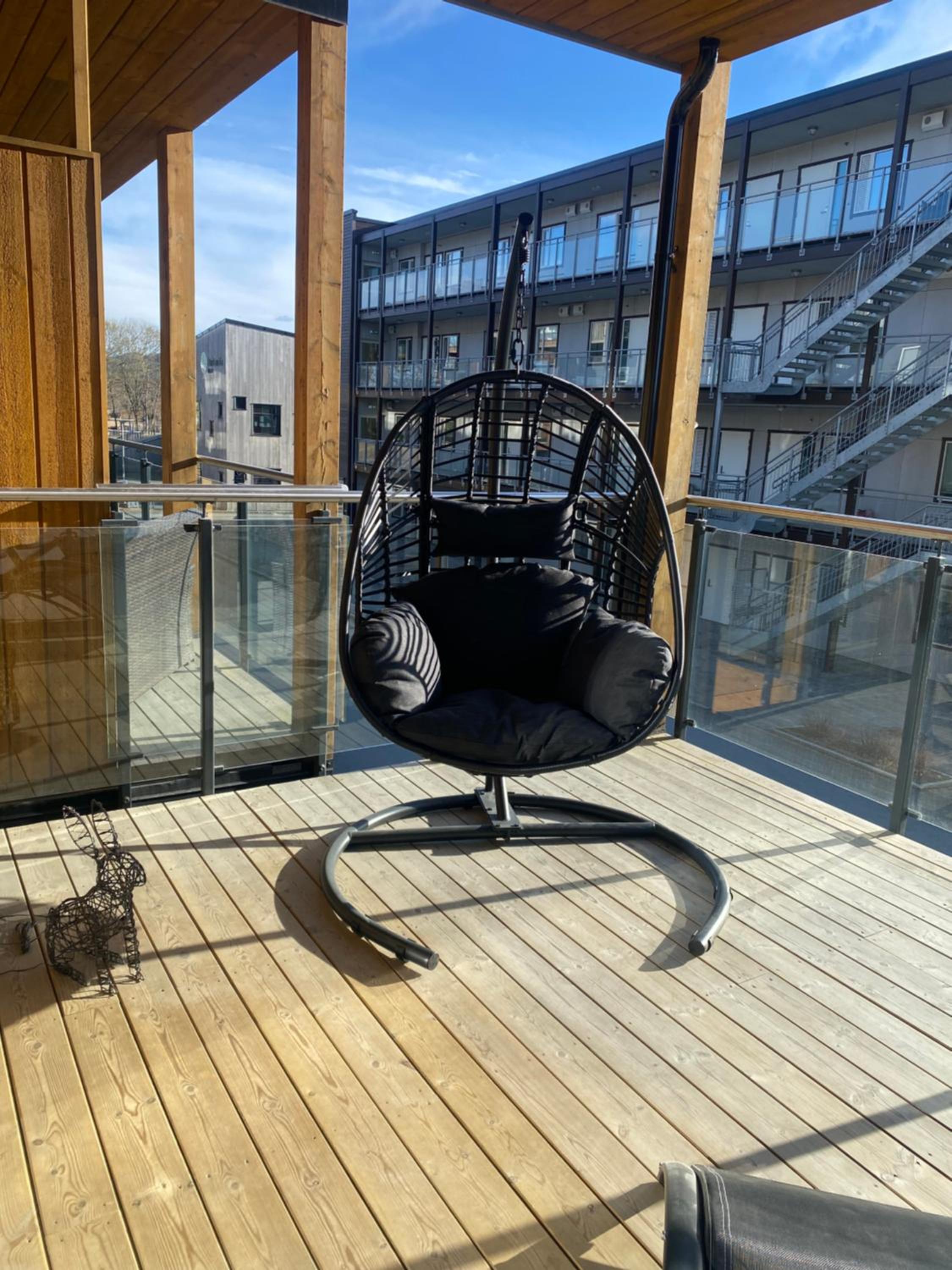Strøken leilighet inkl parkeringskjeller.