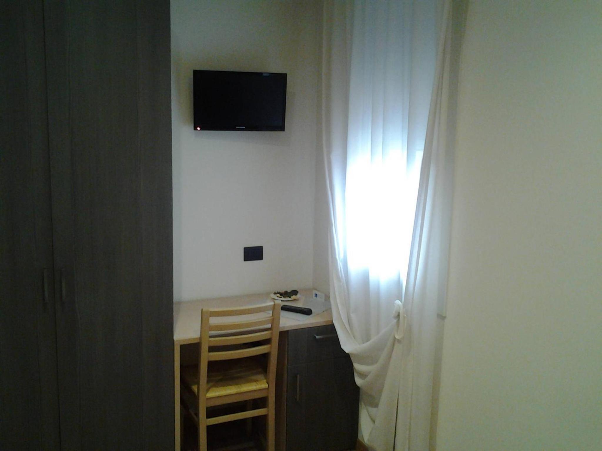 Photo 20