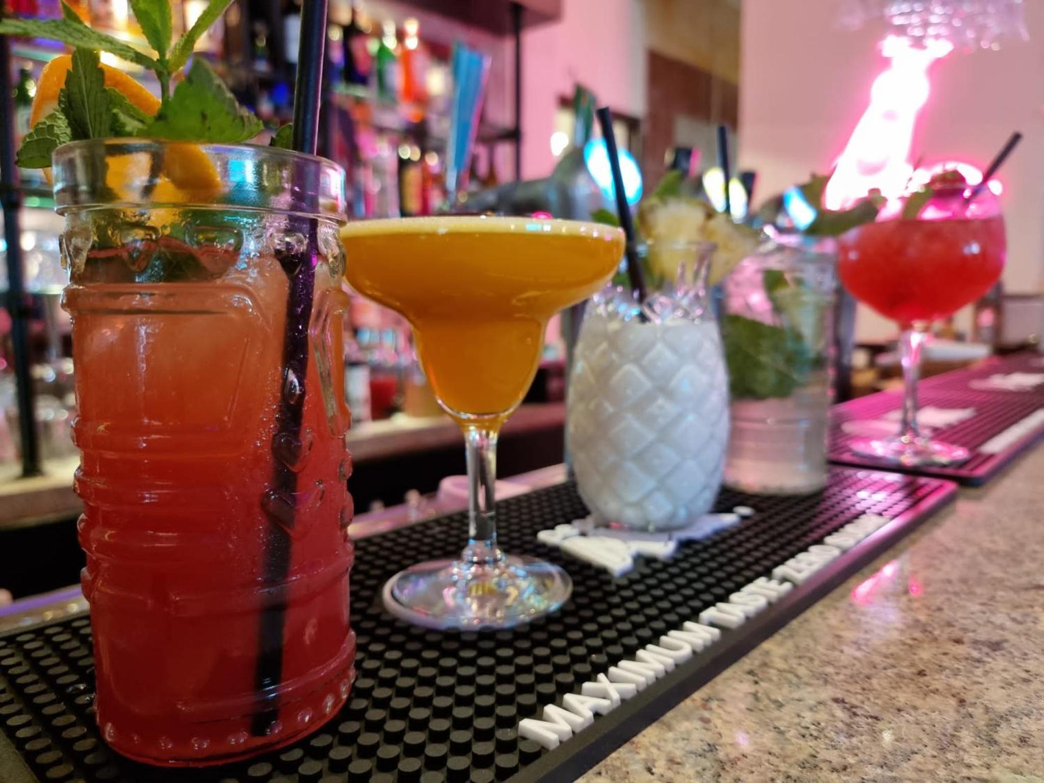 Hotel CN-Hotel - Image 1