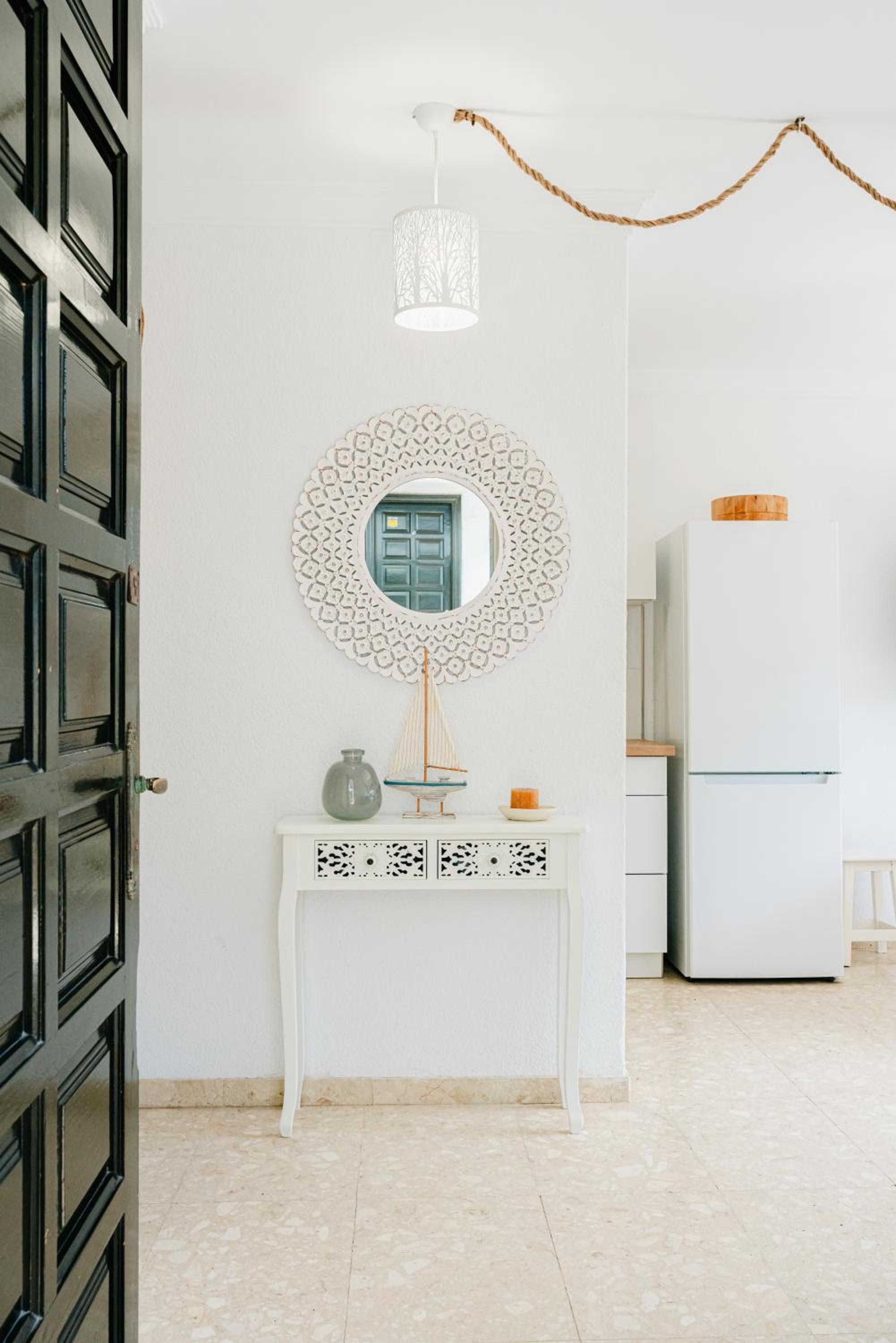 1BDR Sunny Terrace Apartment