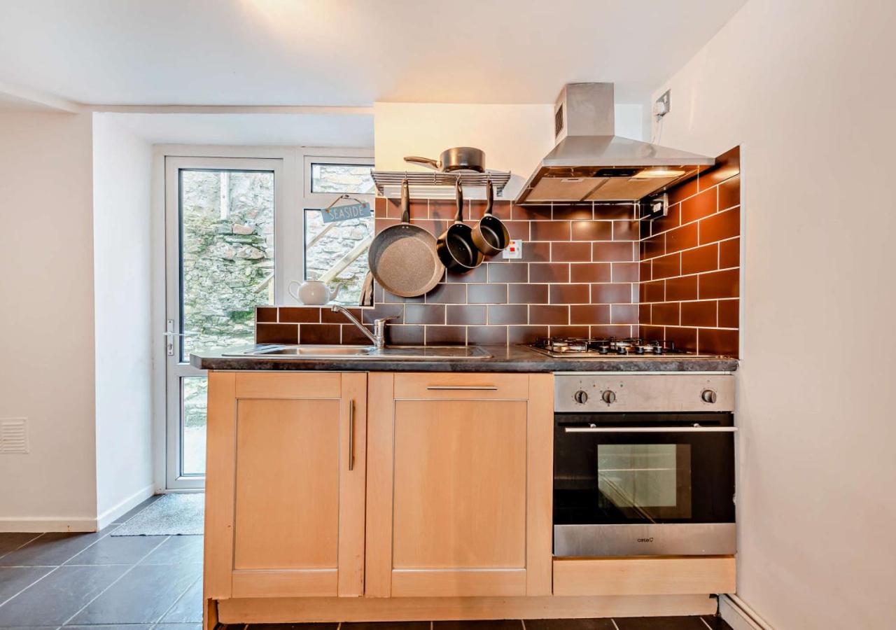 3 Bed in Little Haven oc-h27960