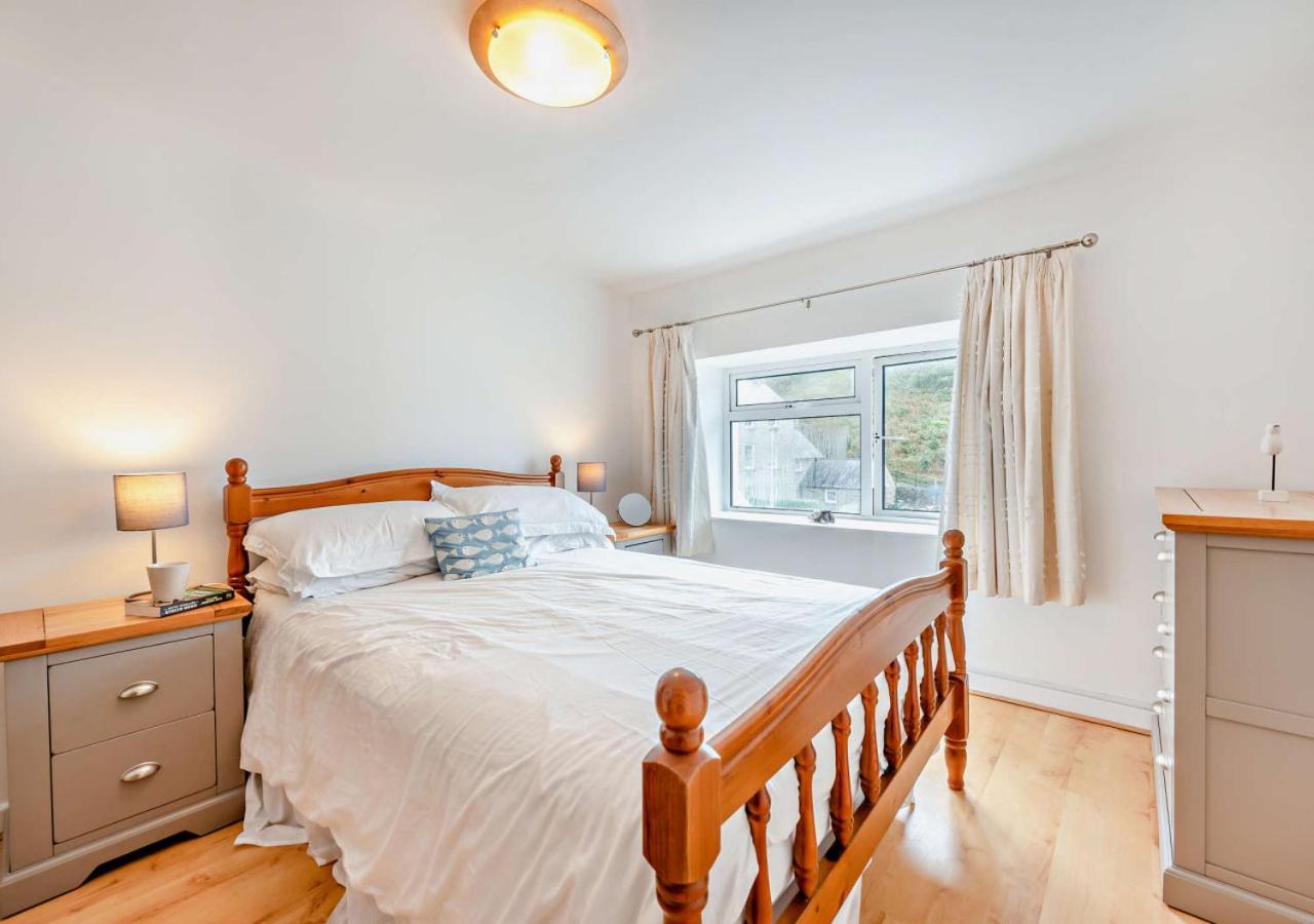 3 Bed in Little Haven oc-h27960