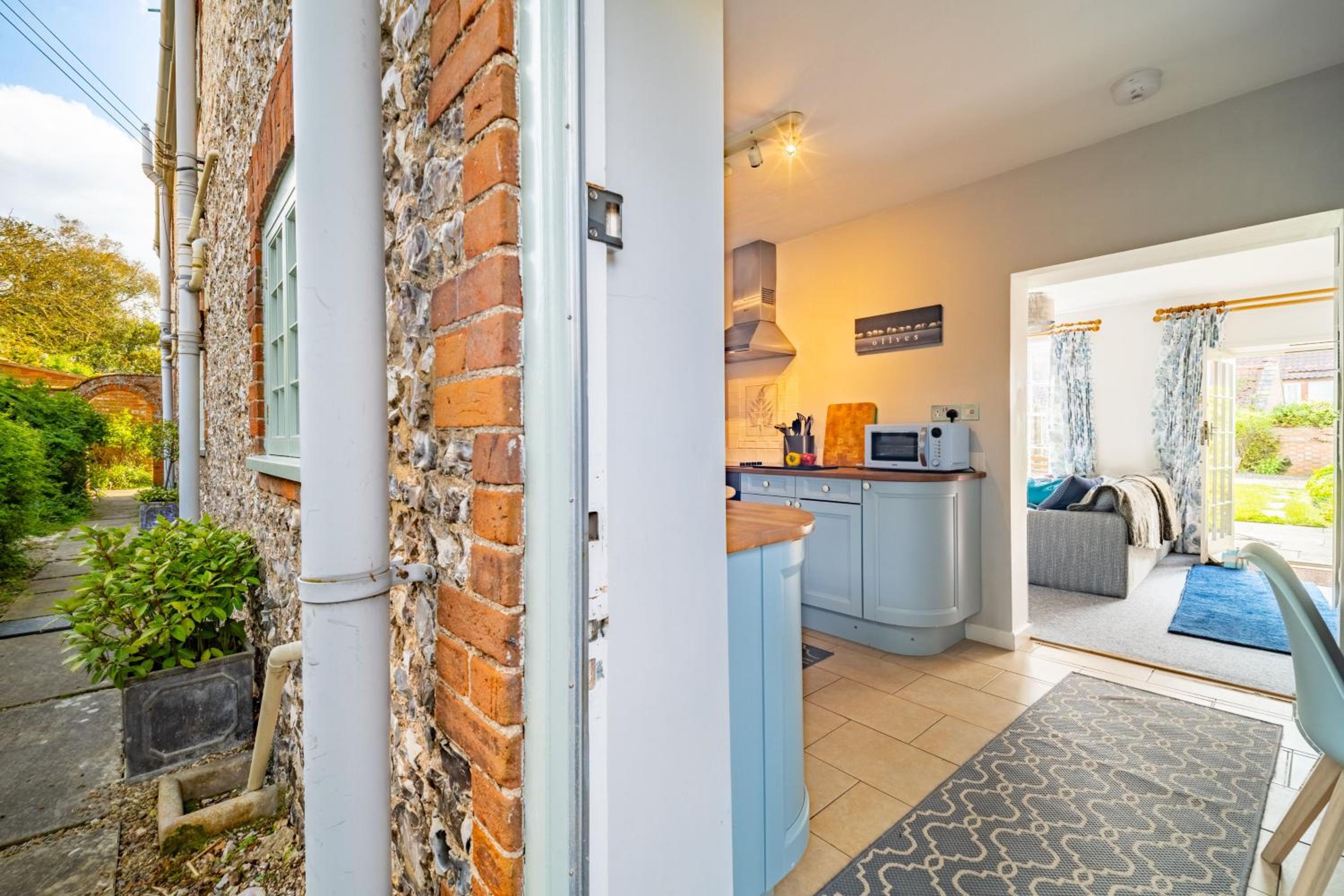 1 Dix Cottages view 3