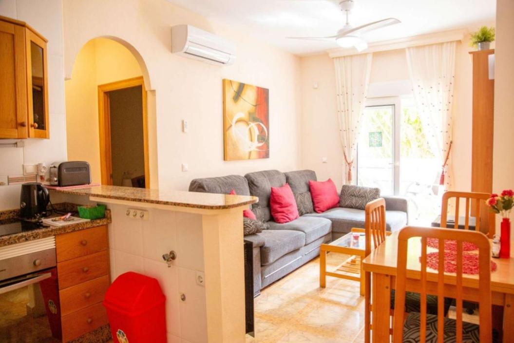 Lo Pagán 2 bed 2 bath apartment view 3