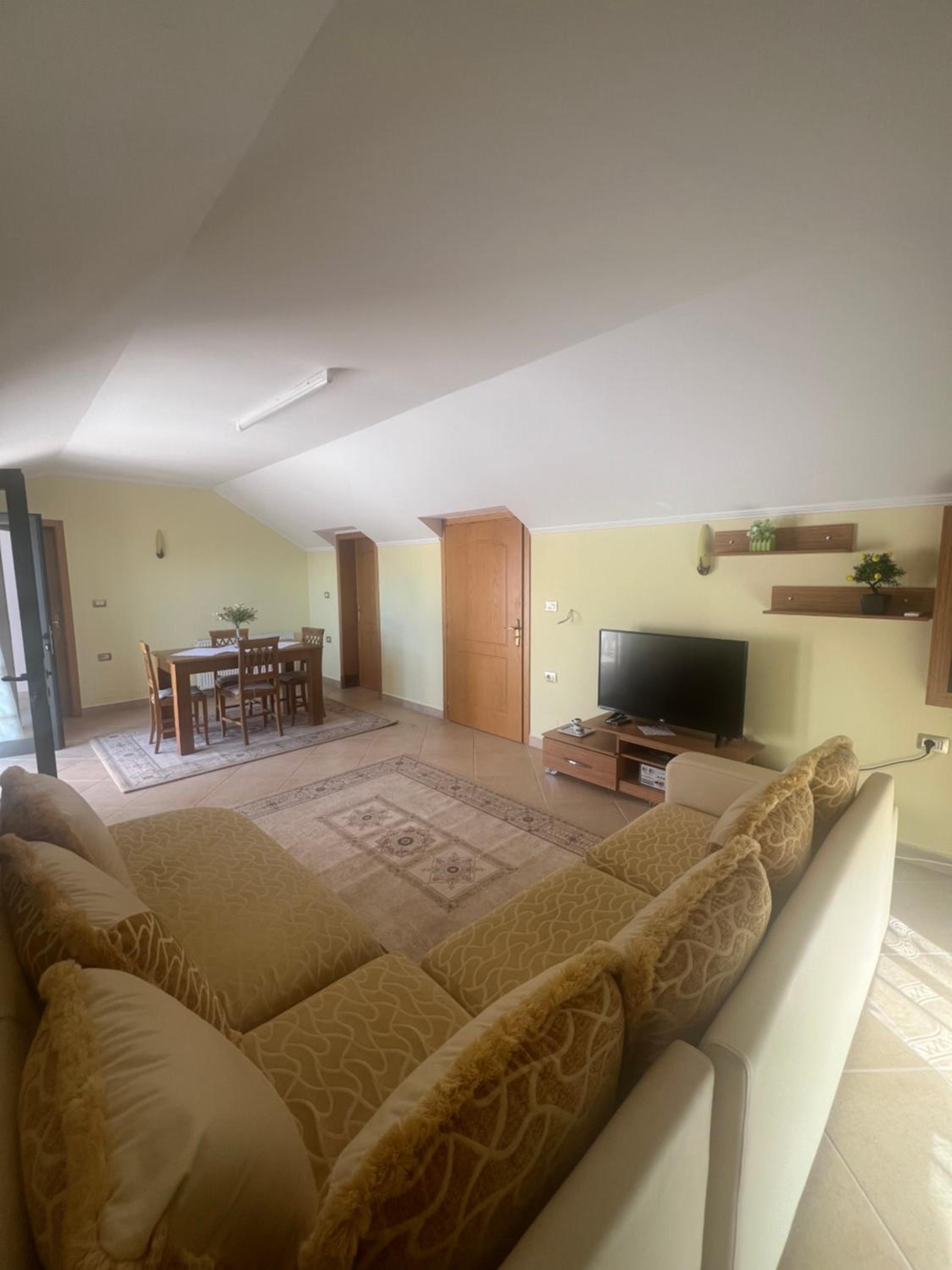 Flower Terrace Apartment