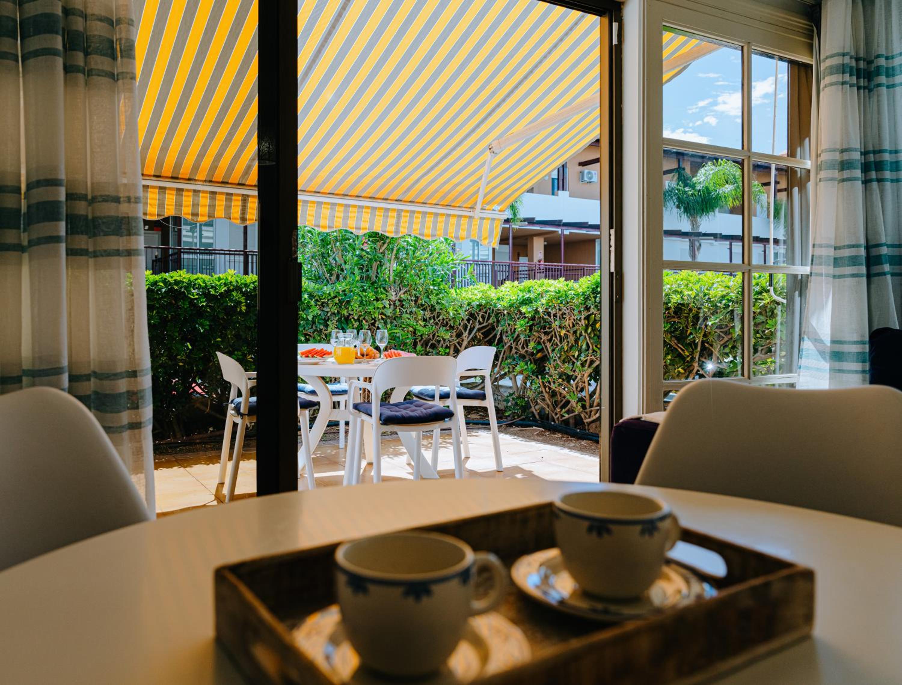 1BDR Sunny Terrace Apartment