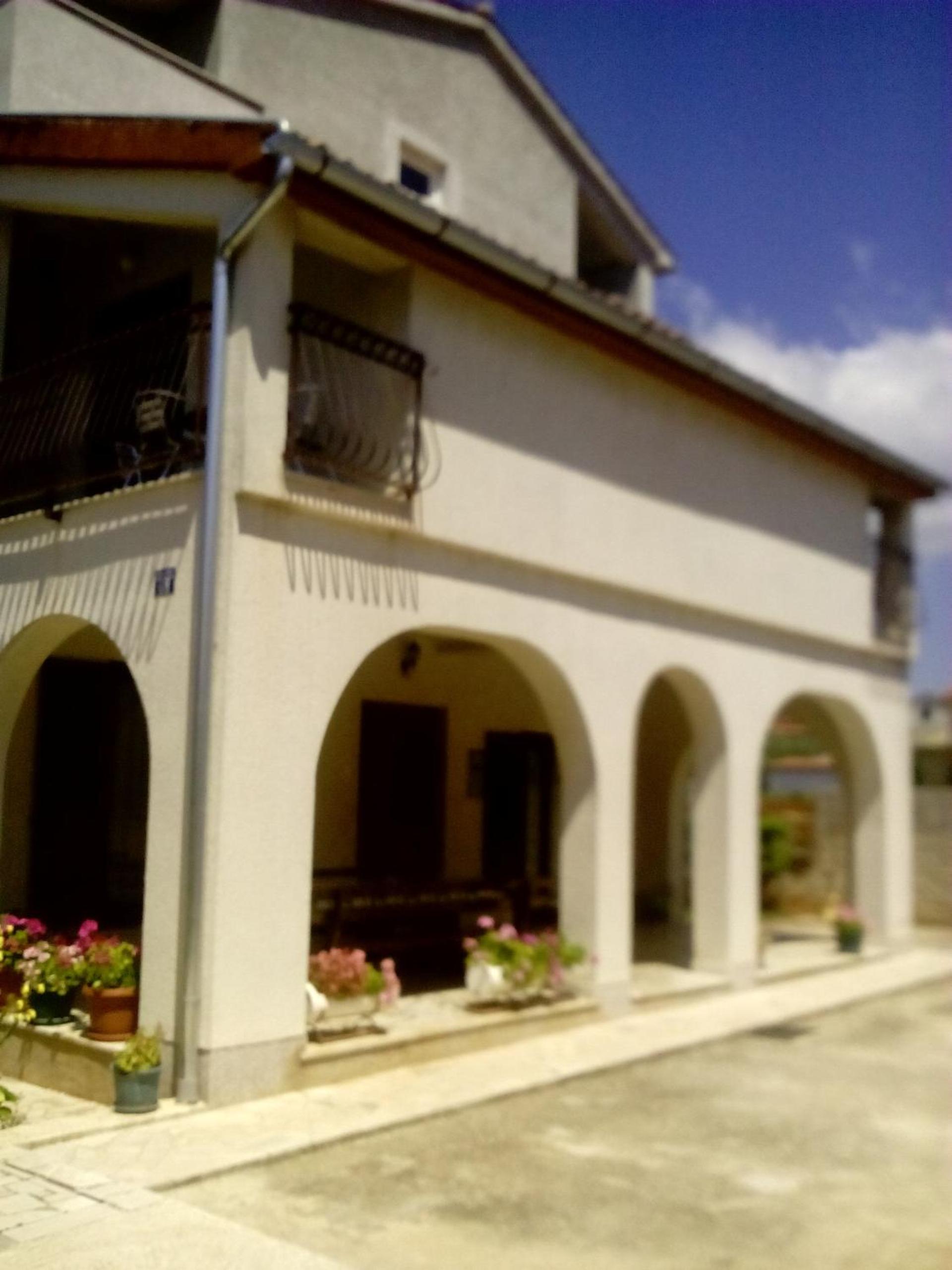 Apartments Zova