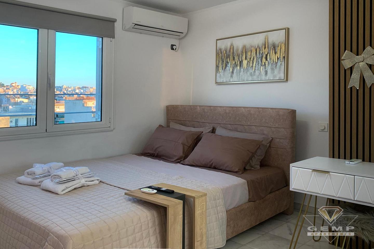 Stunning Panoramic Athens view, 2 minutes metro photo 2