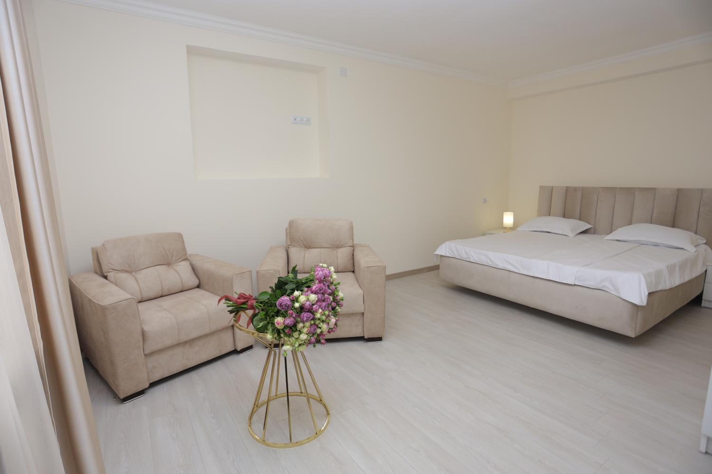 Mush Family Guest House