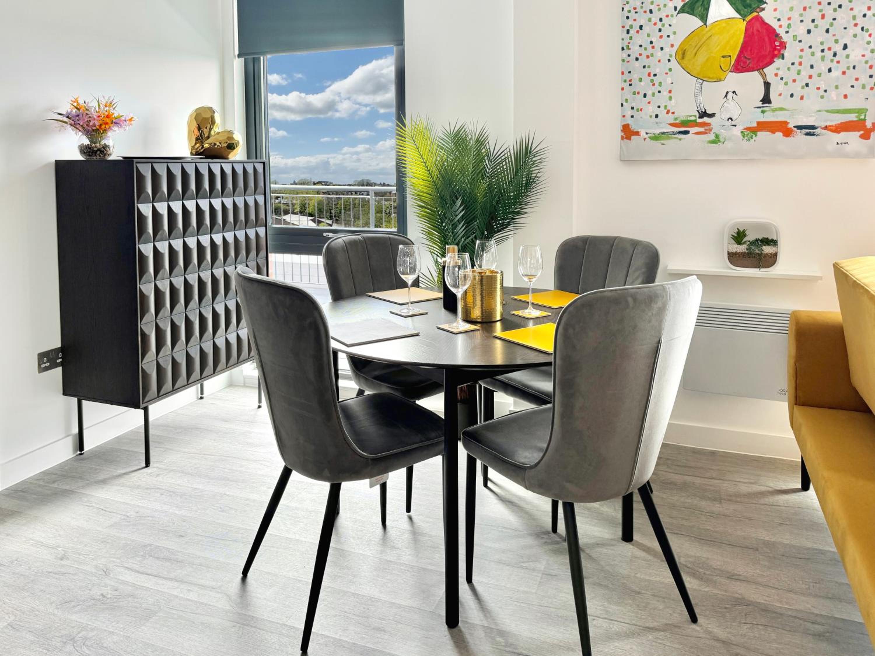 Carillon Apartment 60 York with Free Secure Parking view 5