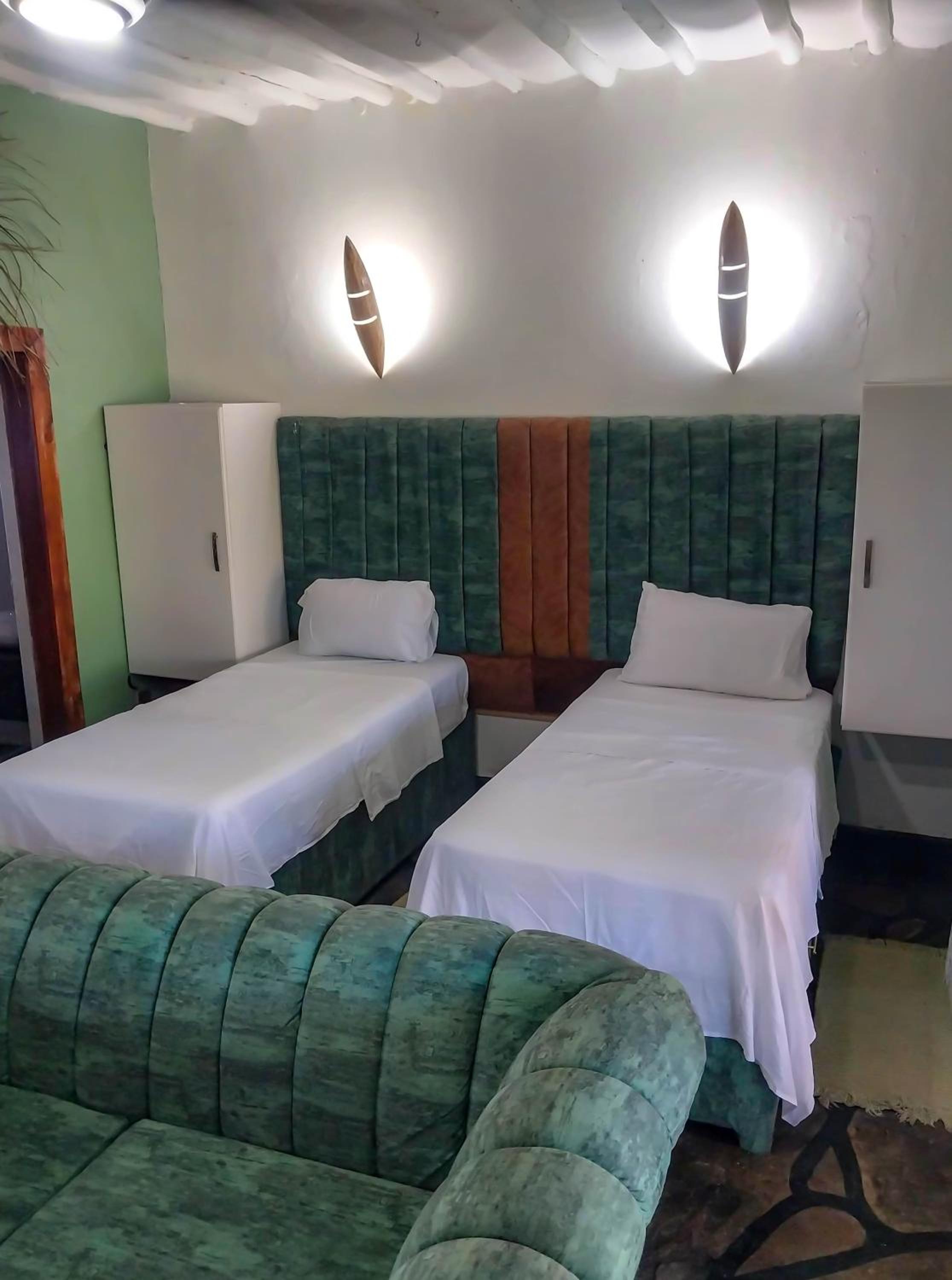 Sagwe Riviera Diani, Kenya