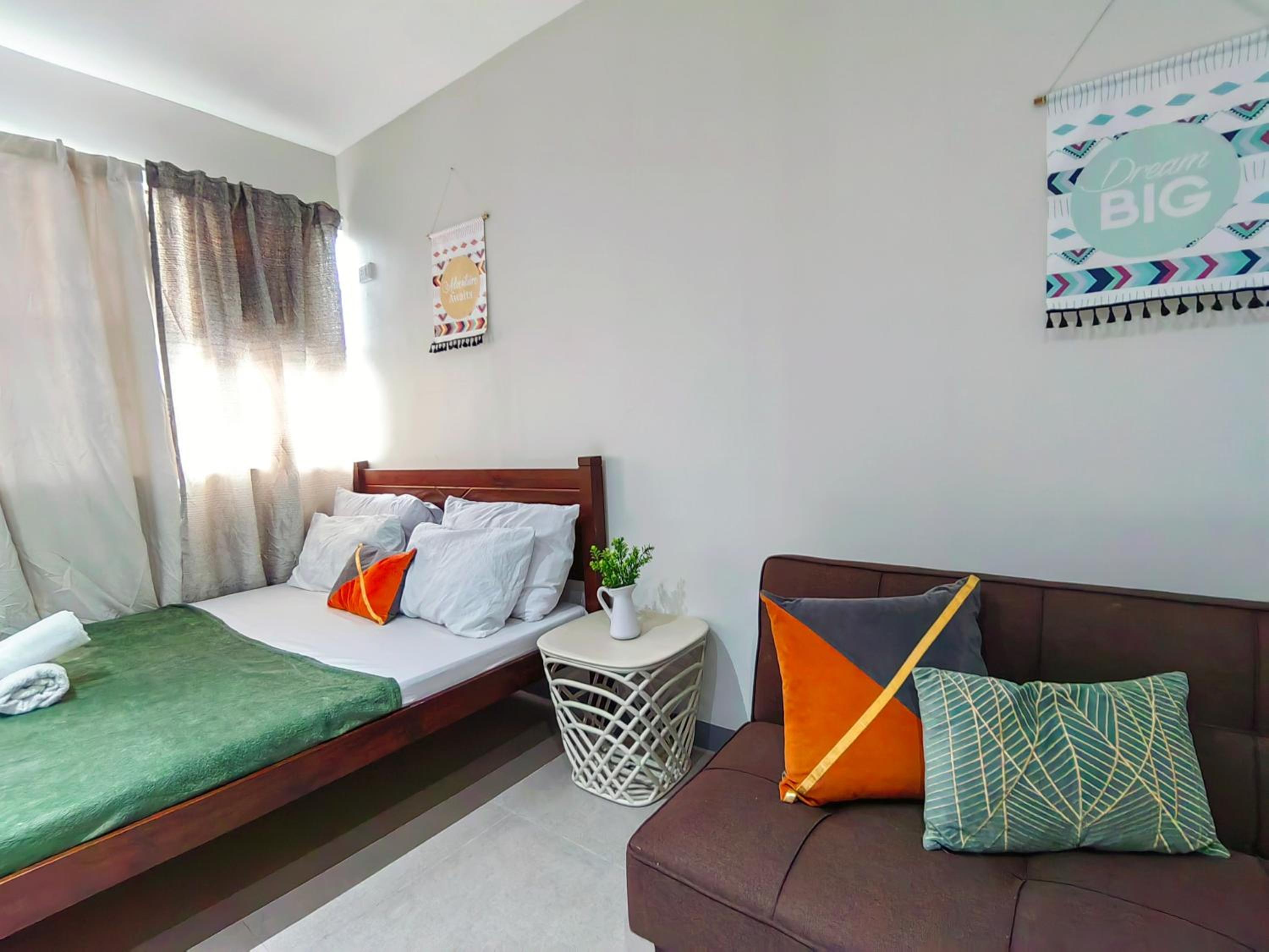 HOST HOMESPACE