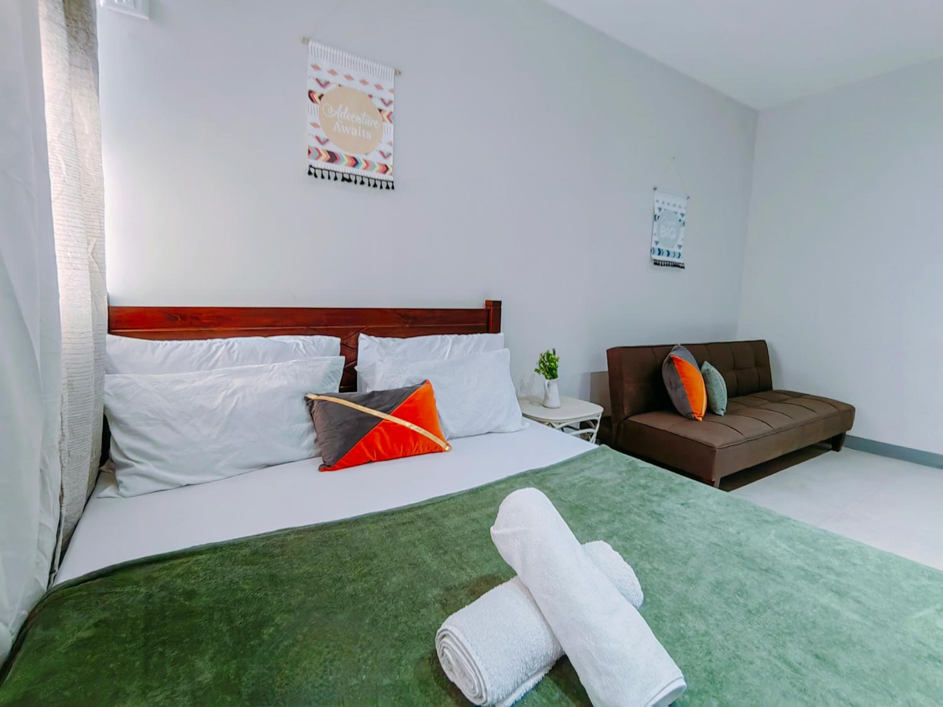 HOST HOMESPACE