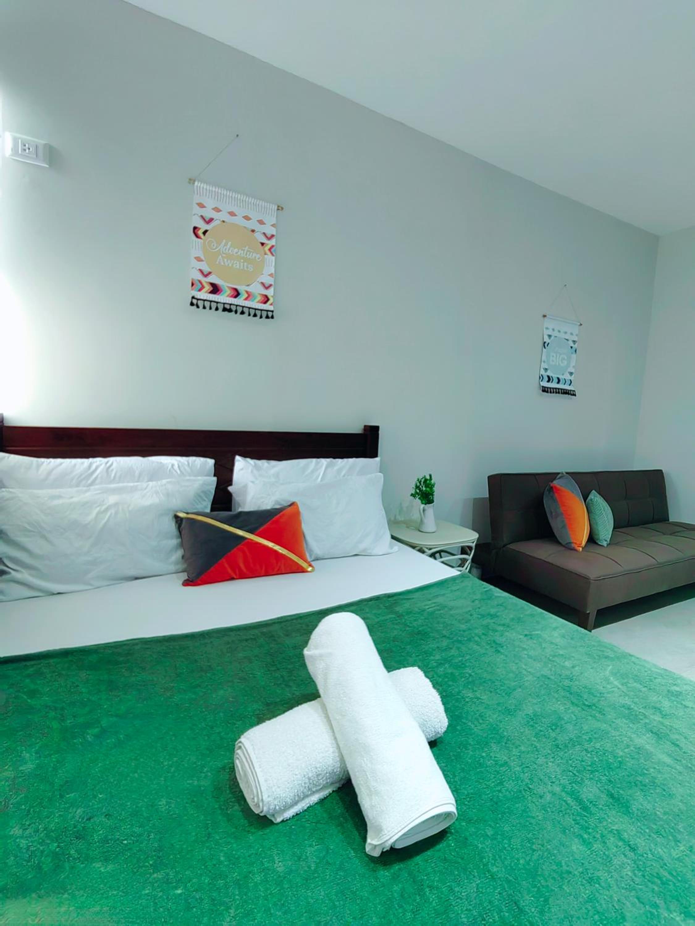 HOST HOMESPACE