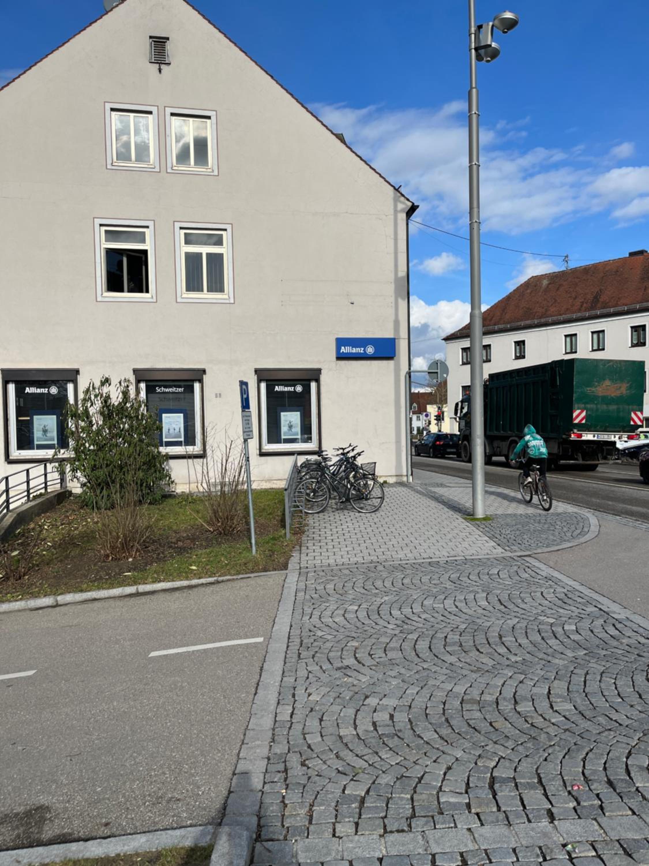 Zimmer zum vermieten direkt an der Donau und am Schloss