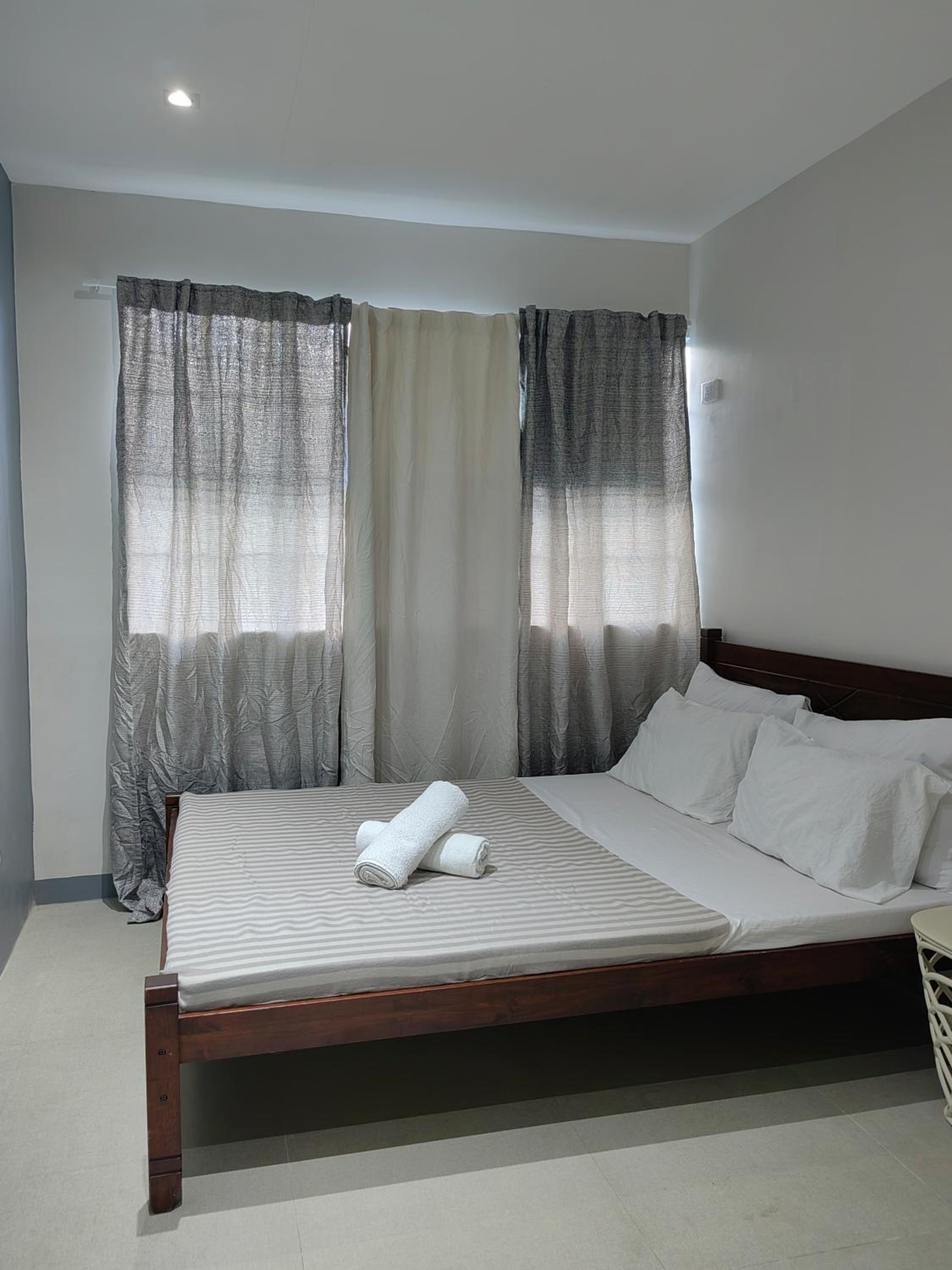 HOST HOMESPACE