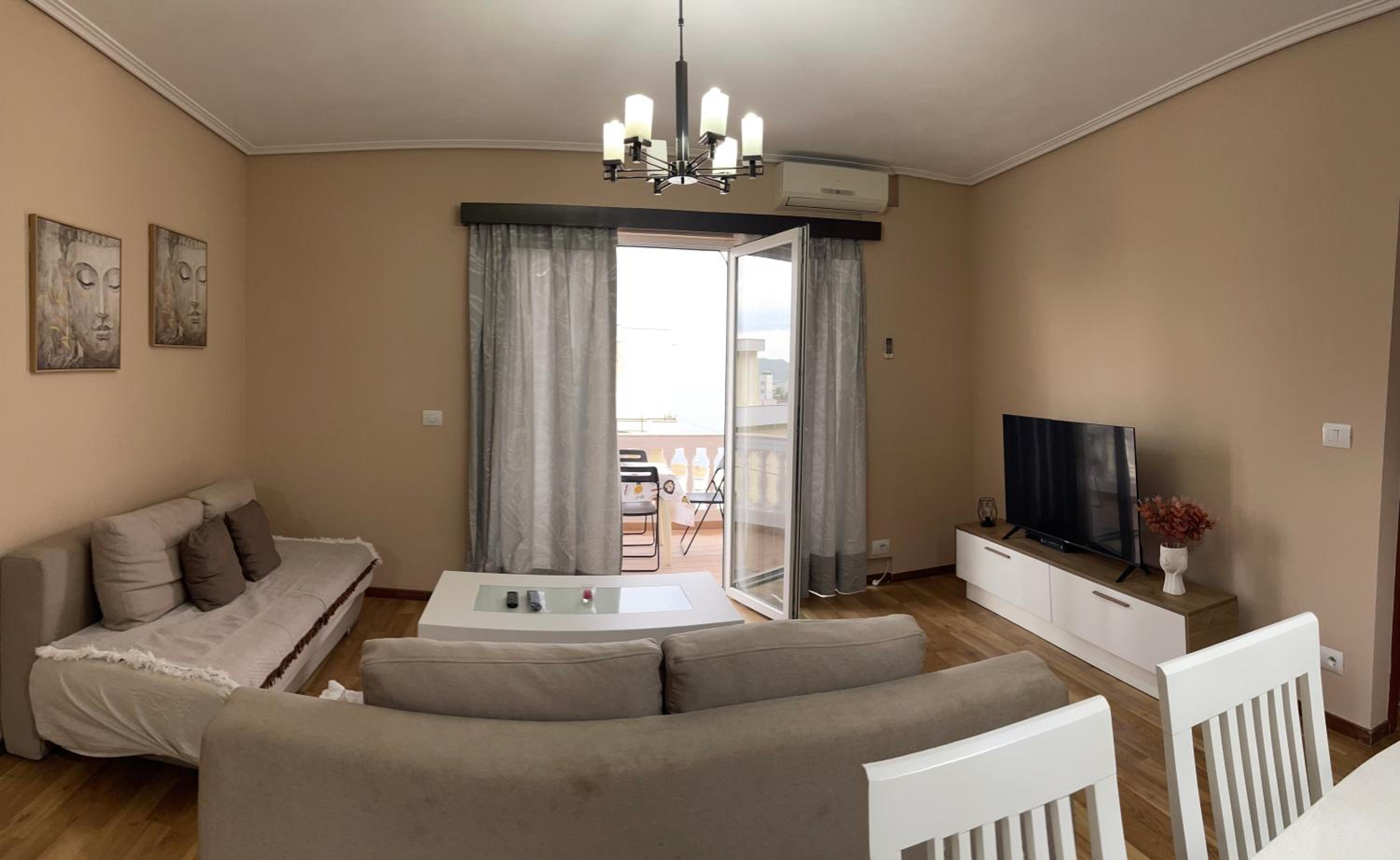 Patrisia apartment