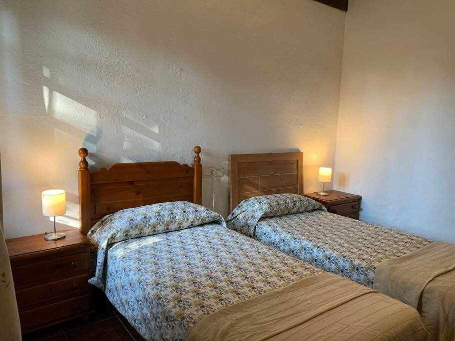 Cortijo alberca blanca beach