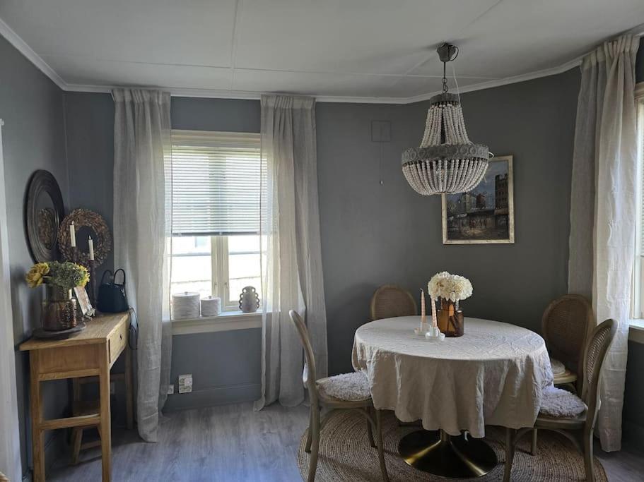 Cozy Central House view 4