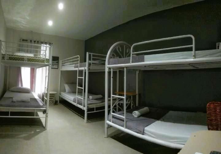 HOST HOMESPACE