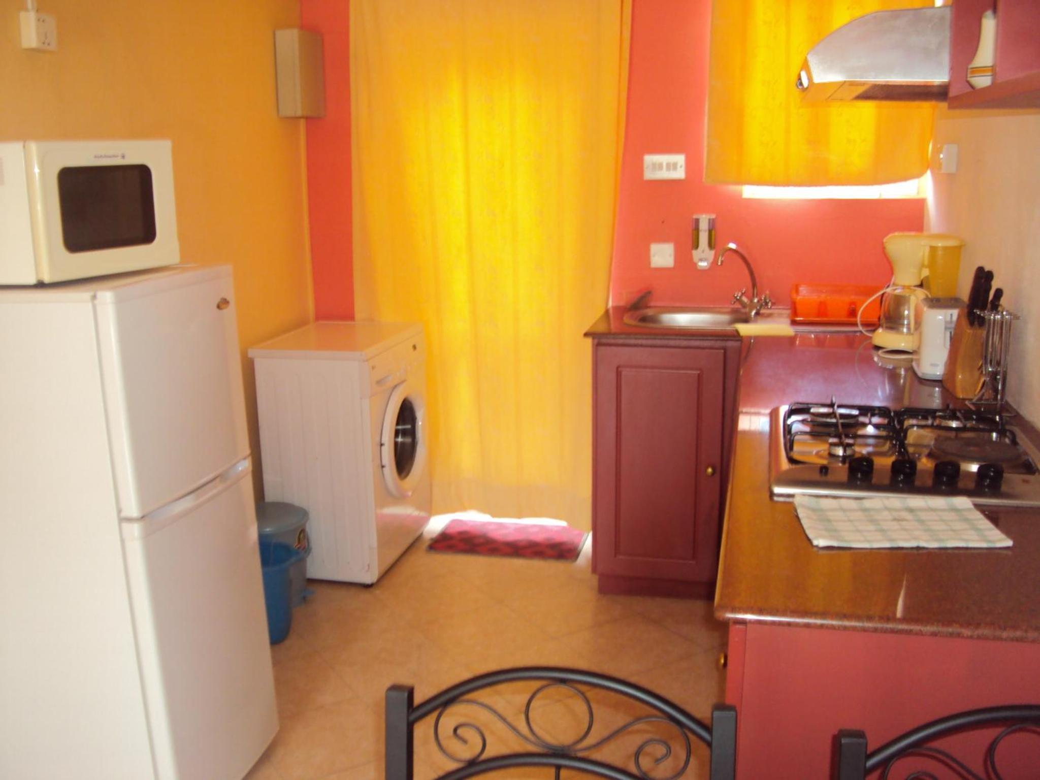 Chetty Tourist Residence