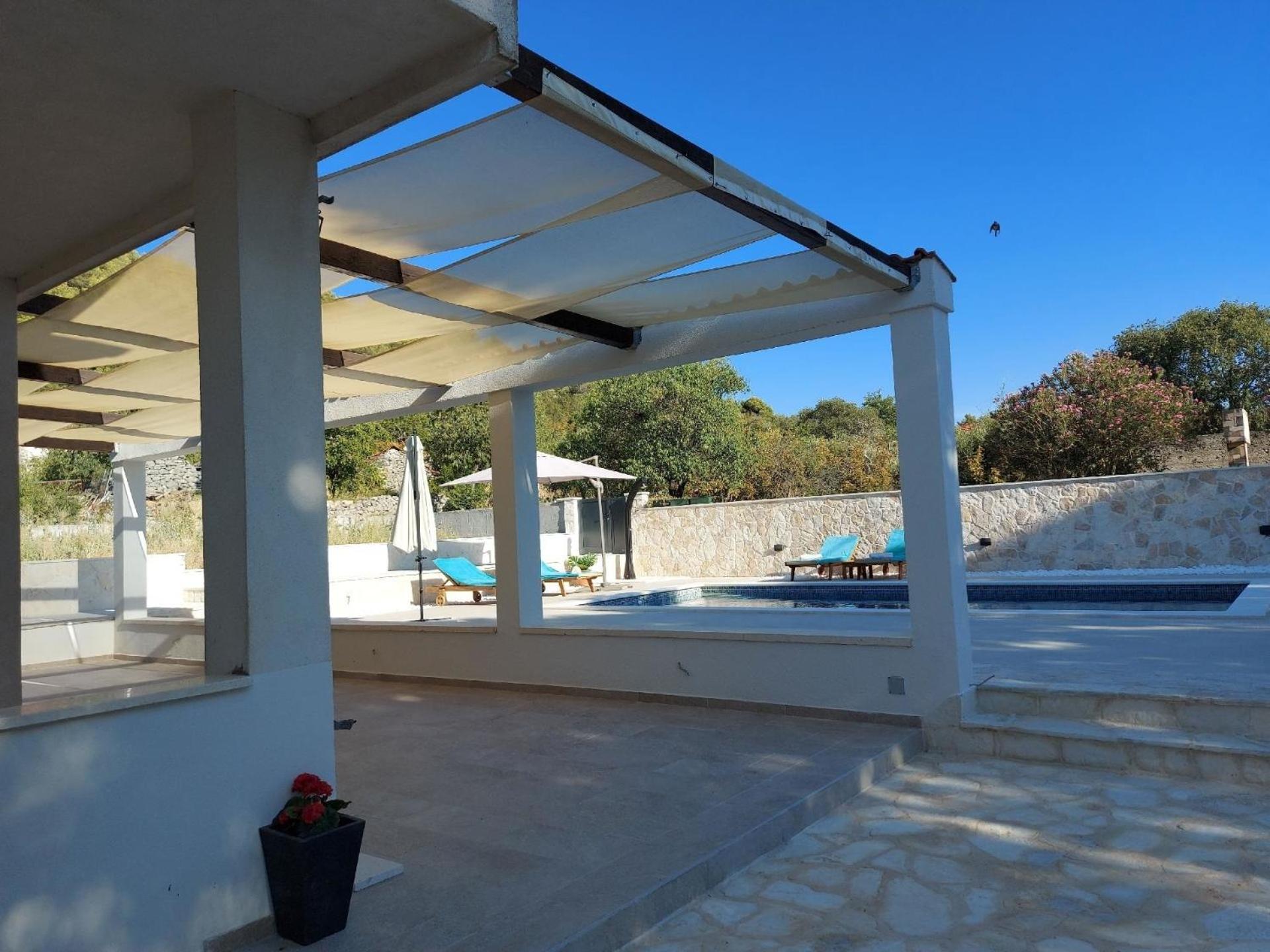 Ferienhaus mit Privatpool für 8 Personen ca 90 qm in Pozorac, Dalmatien Kaštela und Umgebung view 2