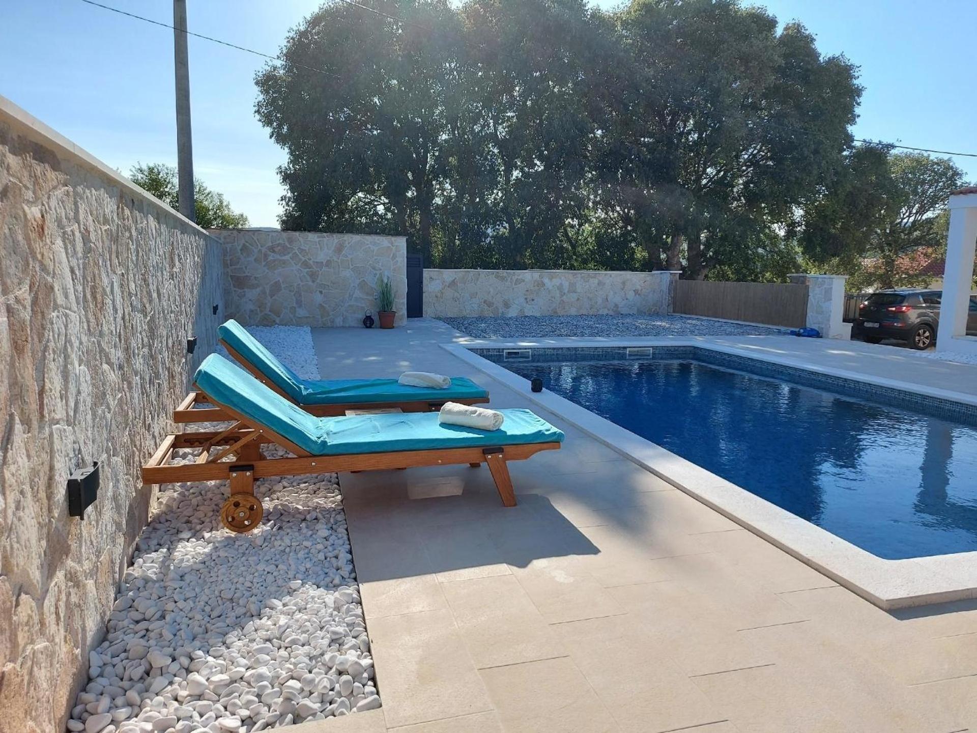 Ferienhaus mit Privatpool für 8 Personen ca 90 qm in Pozorac, Dalmatien Kaštela und Umgebung view 5