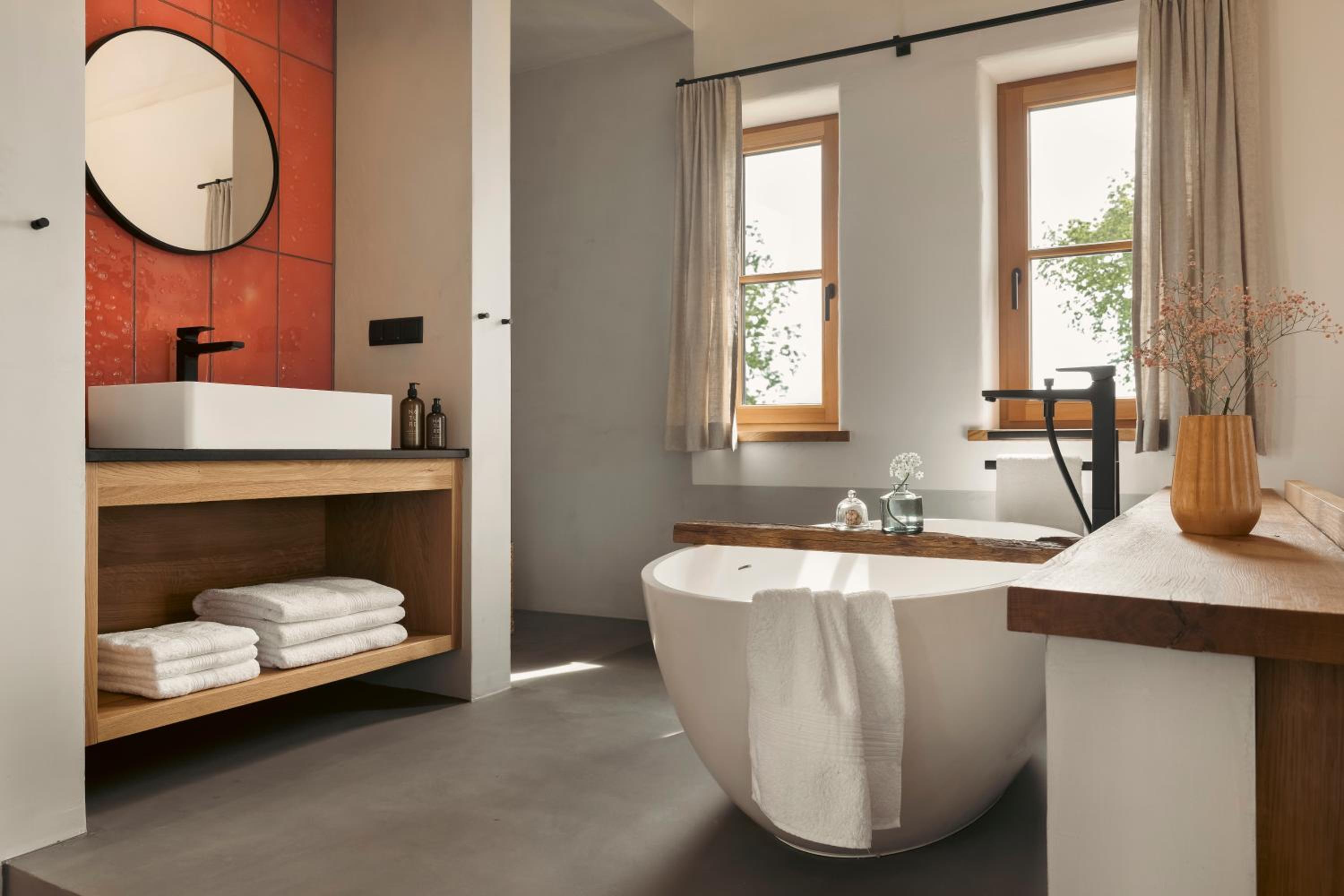 Am Wildbachberg - Luxus Ferienhäuser mit Infinitypool, Privatsauna und Weinkeller
