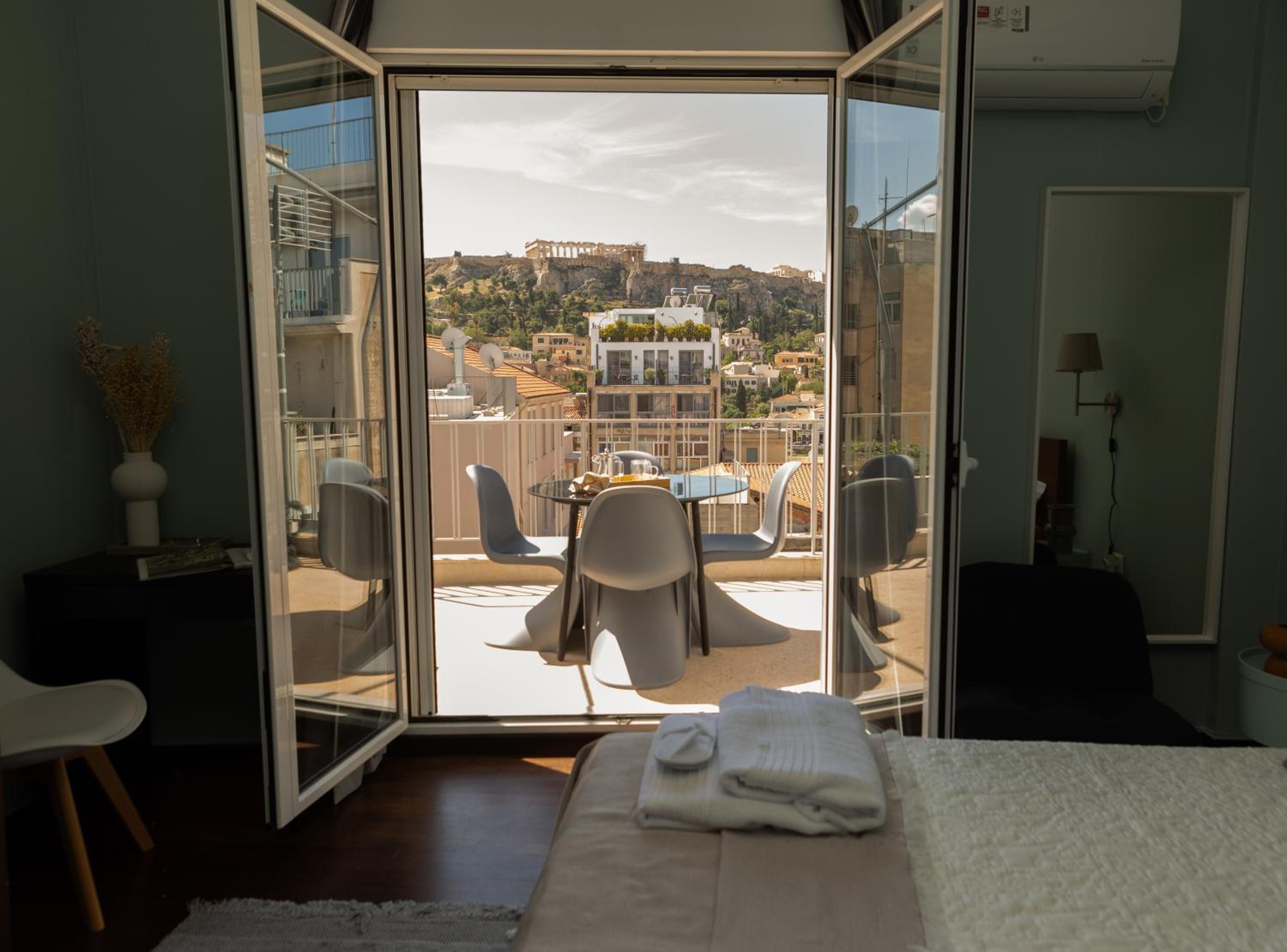 Parthenon View Apartment