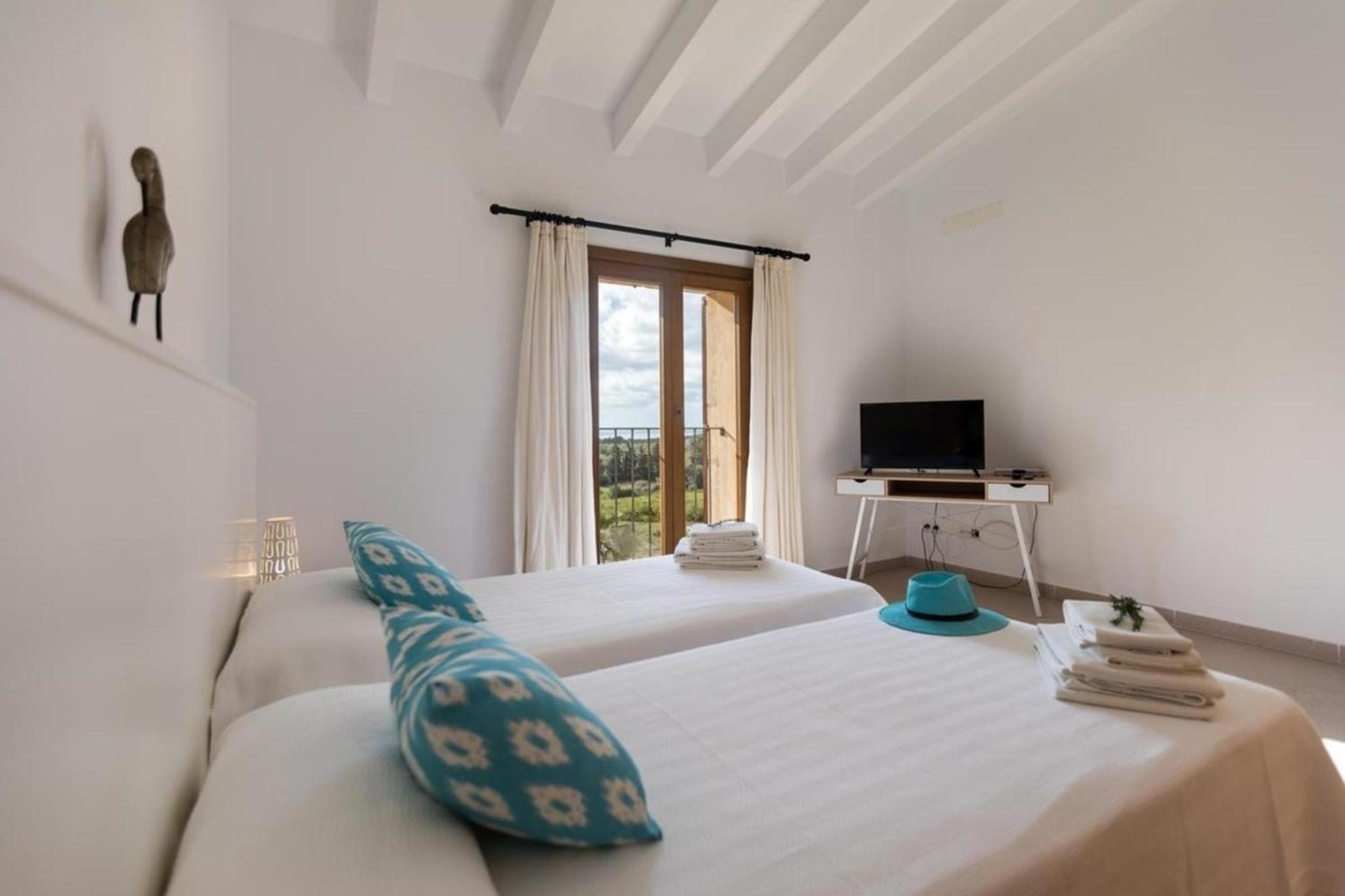 Ferienhaus mit Privatpool für 8 Personen ca 300 qm in Costa dels Pins, Mallorca Südostküste von Mallorca view 4