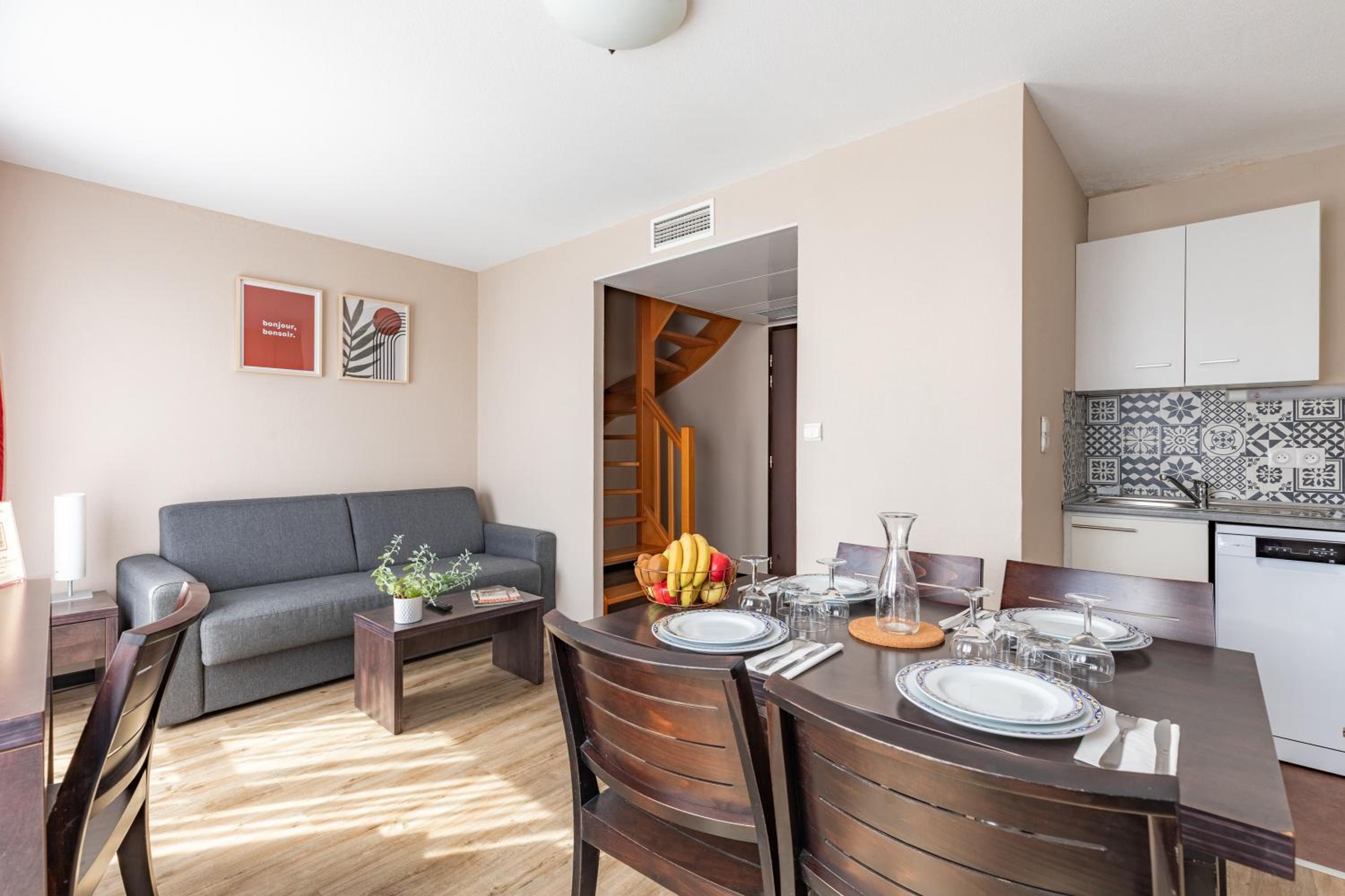 Saint-Herblain Vacations - Appart'City Confort Nantes Ouest Saint-Herblain - Property Image 7