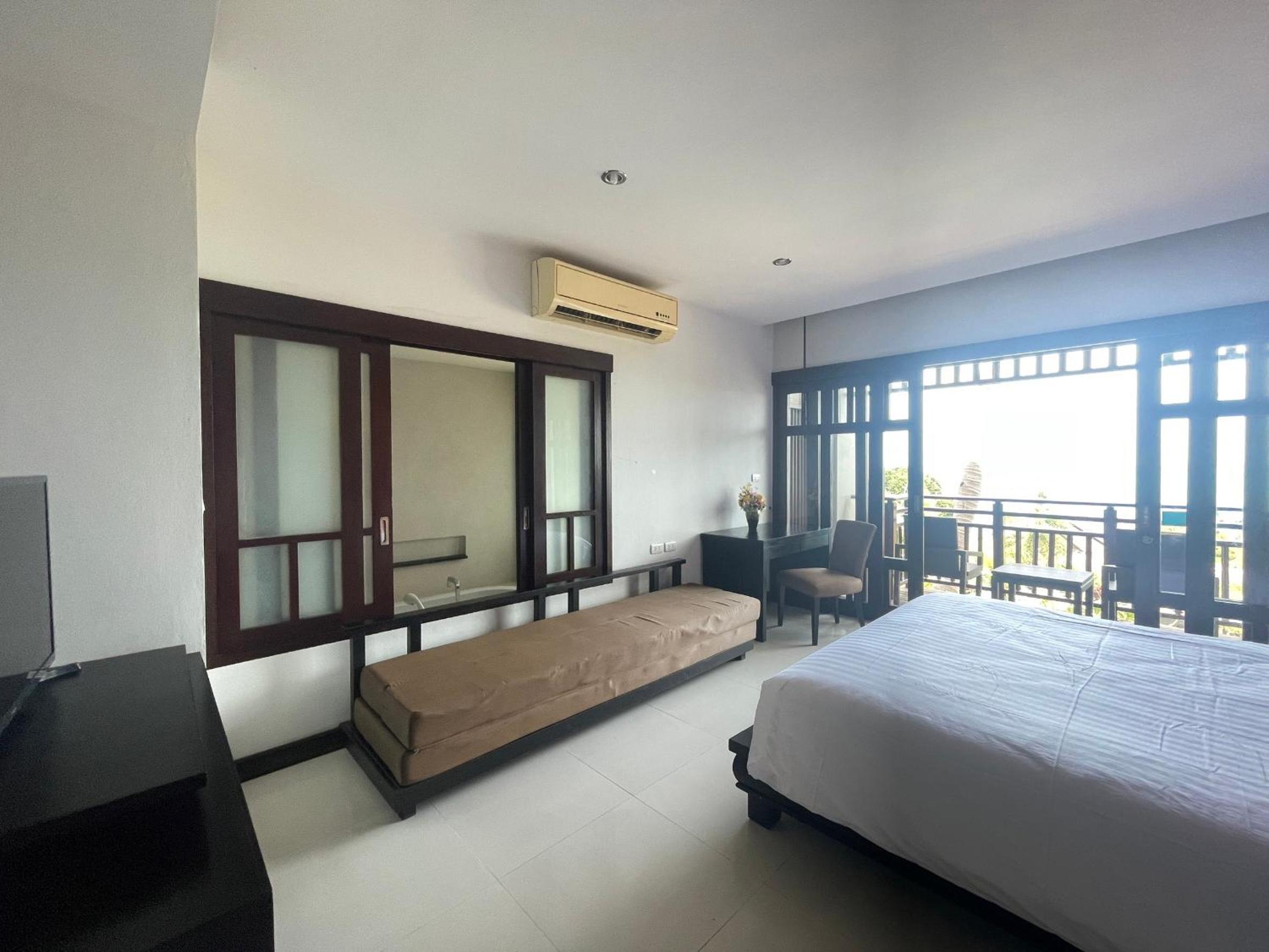 Bhundhari Residence Koh Samui