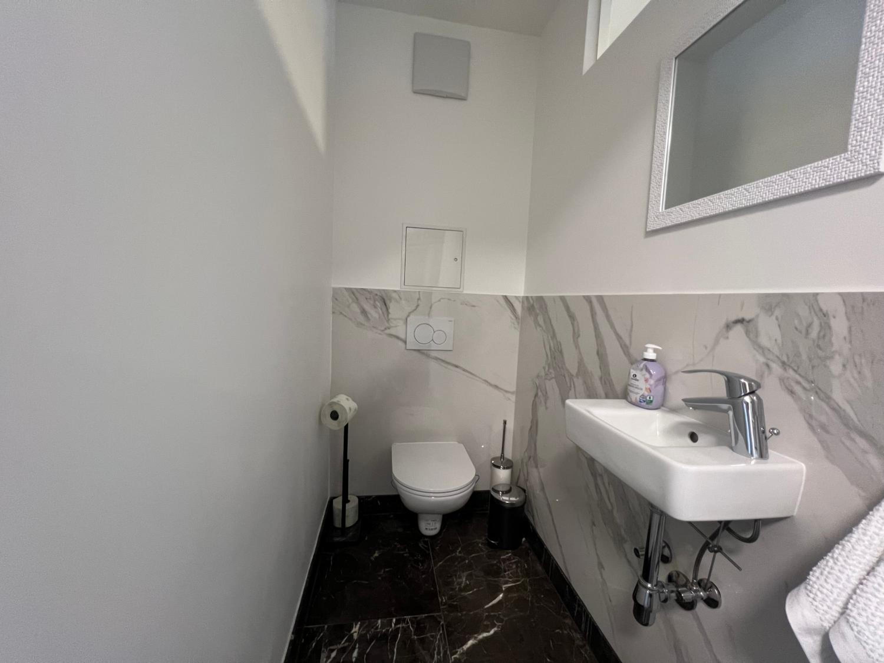 Gloriette Apartment Vienna
