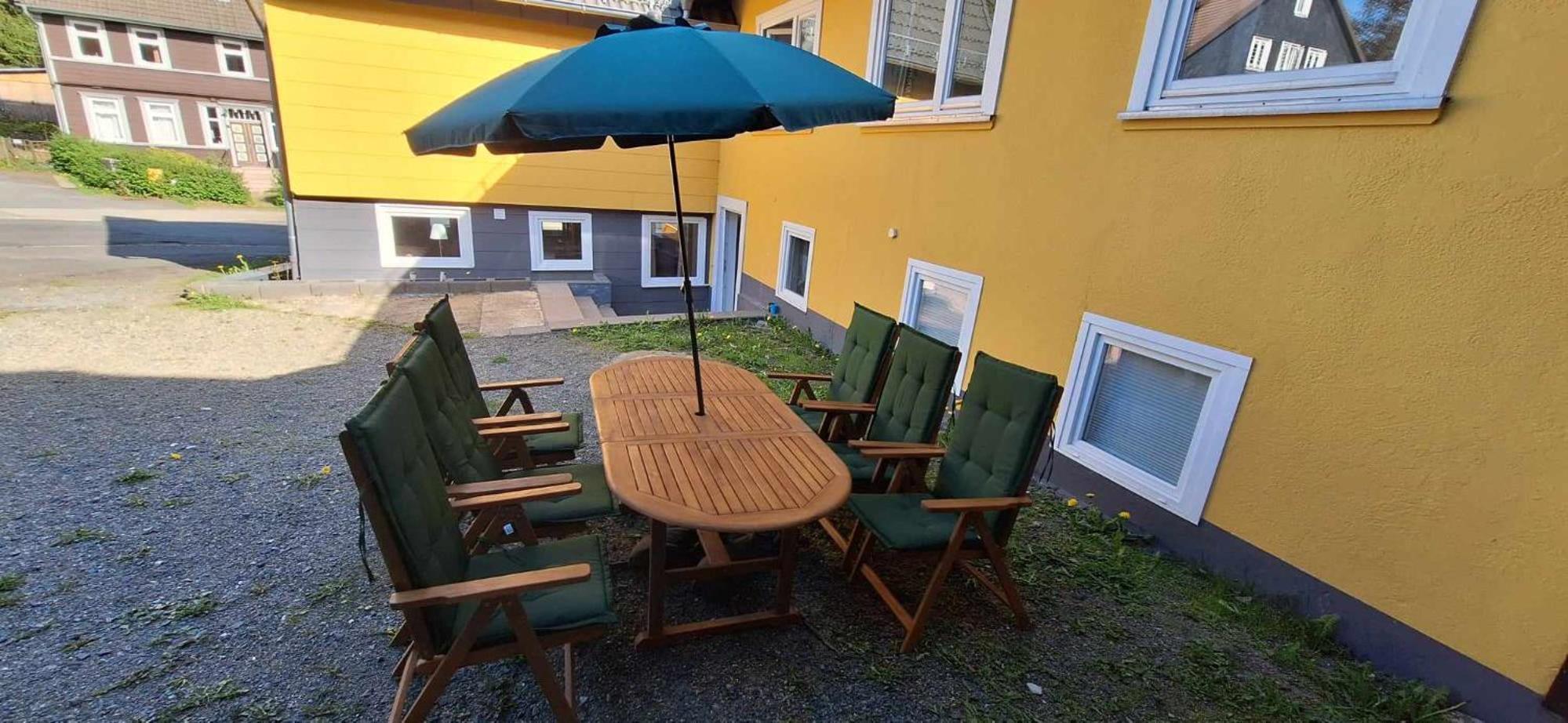 MaiFerien Harz - Haus Silberquelle 210 qm - bis 14 Personen- Großes Haus für Gruppen mit 6 Schlafzimmern