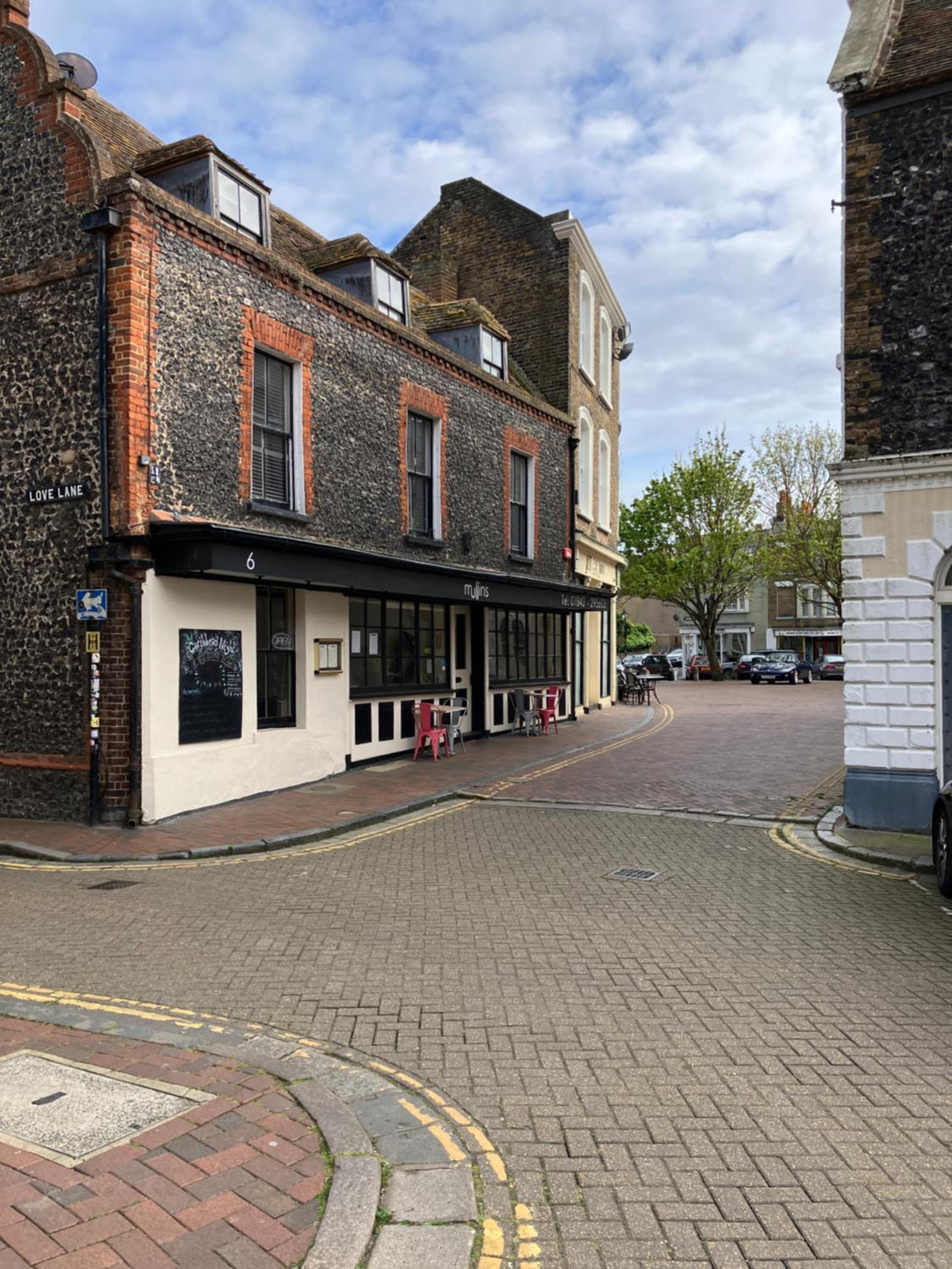 Photo 18