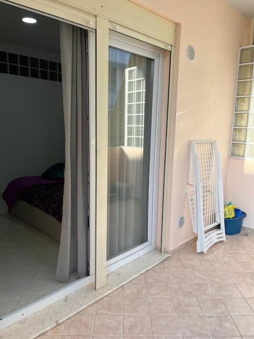 Valona Sunny Apartment - Lungomare Vlore