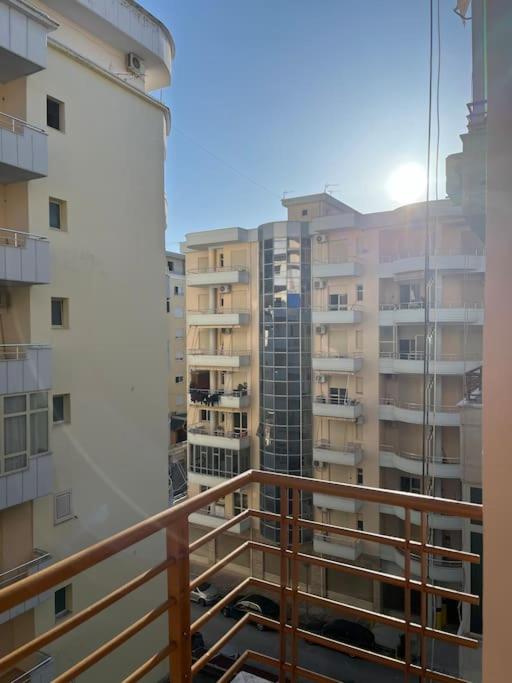 Valona Sunny Apartment - Lungomare Vlore