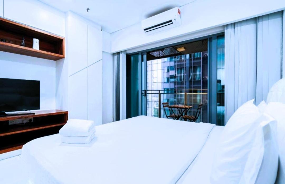 Summer Suites by KL Tower