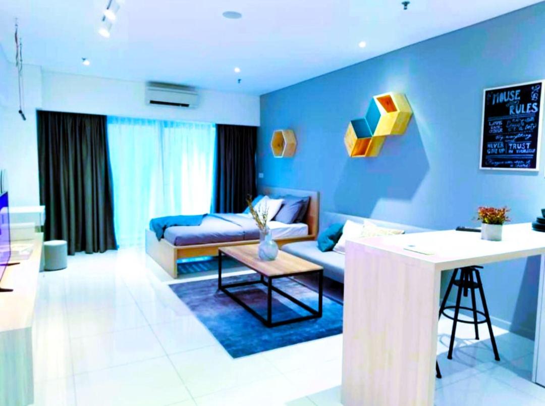 Summer Suites by KL Tower