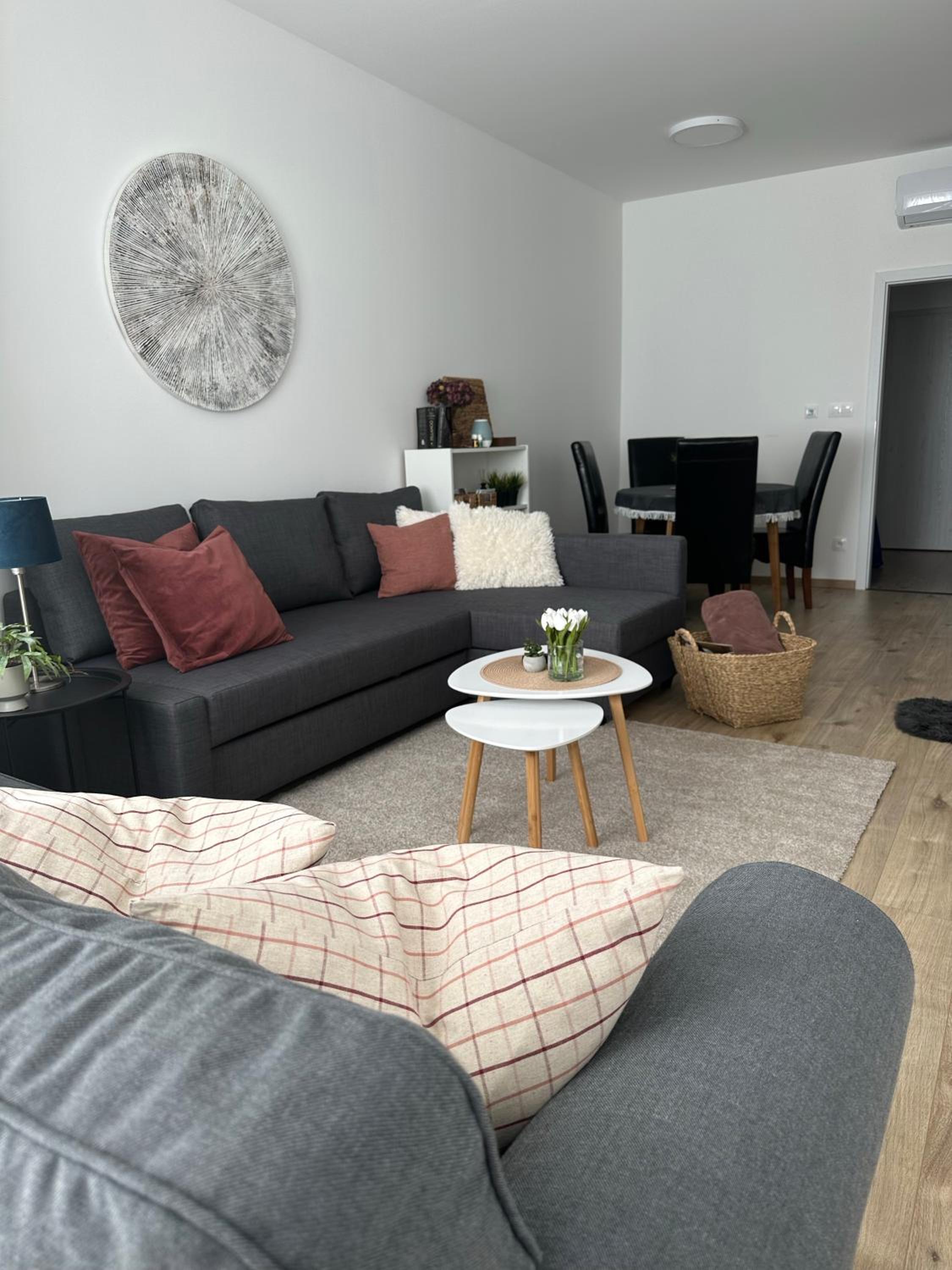 Essential Living view 4