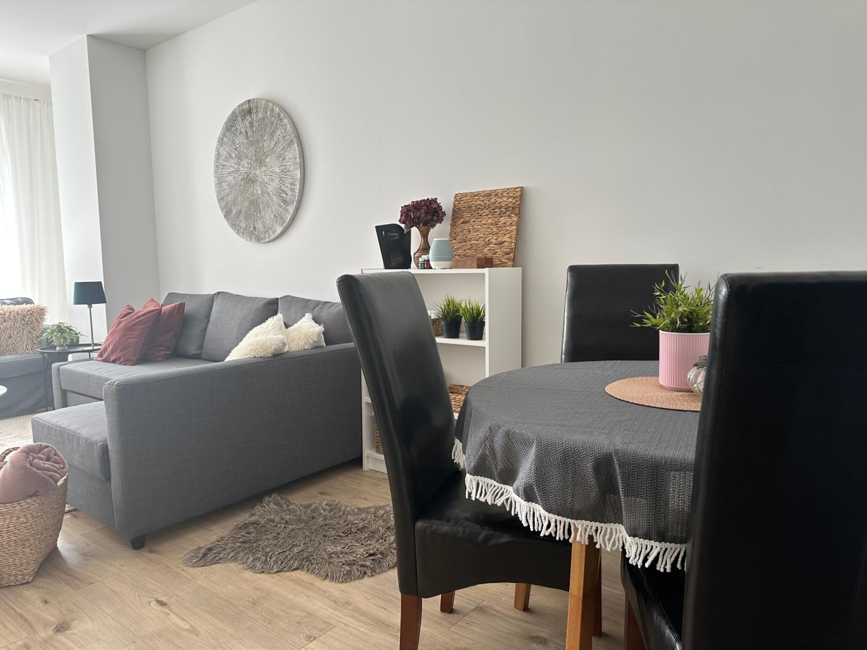 Essential Living view 5