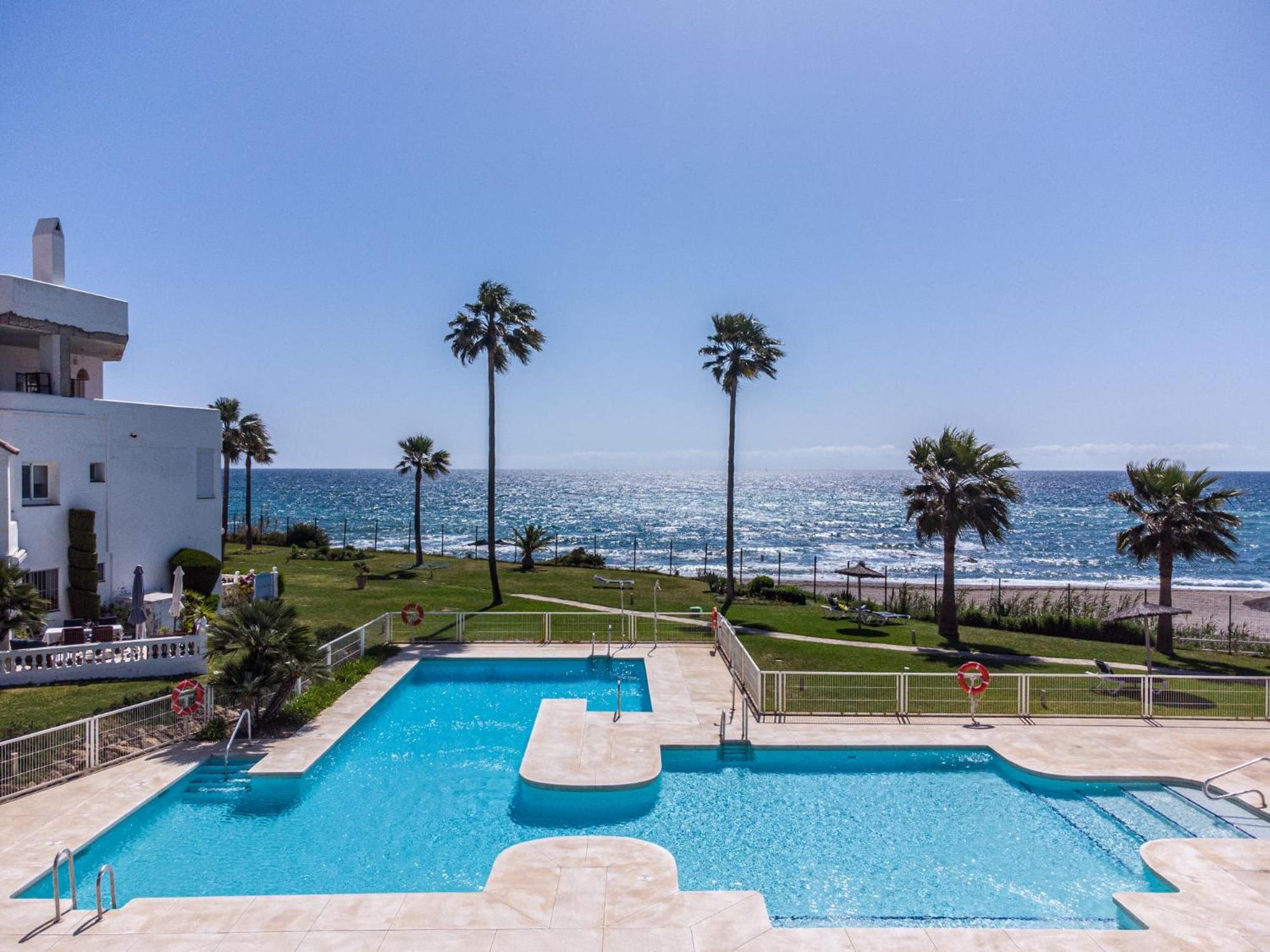 Apartamento dúplex en primera línea de playa