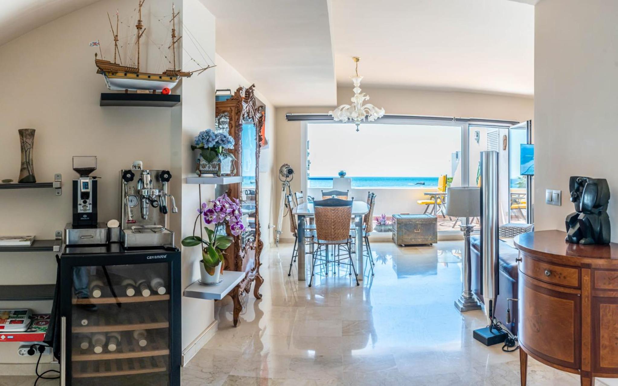 Apartamento dúplex en primera línea de playa