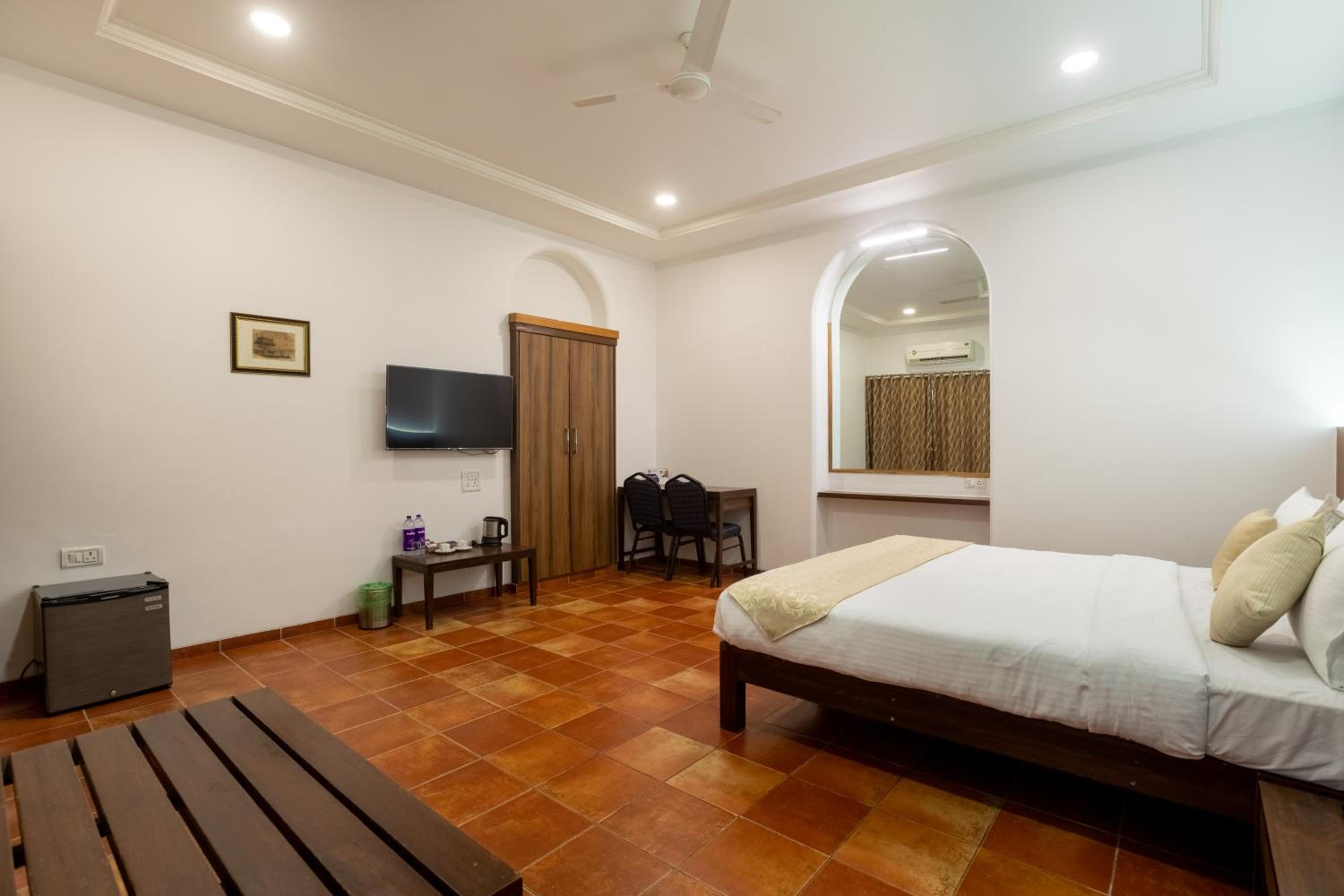 Zaras Resort Khandala