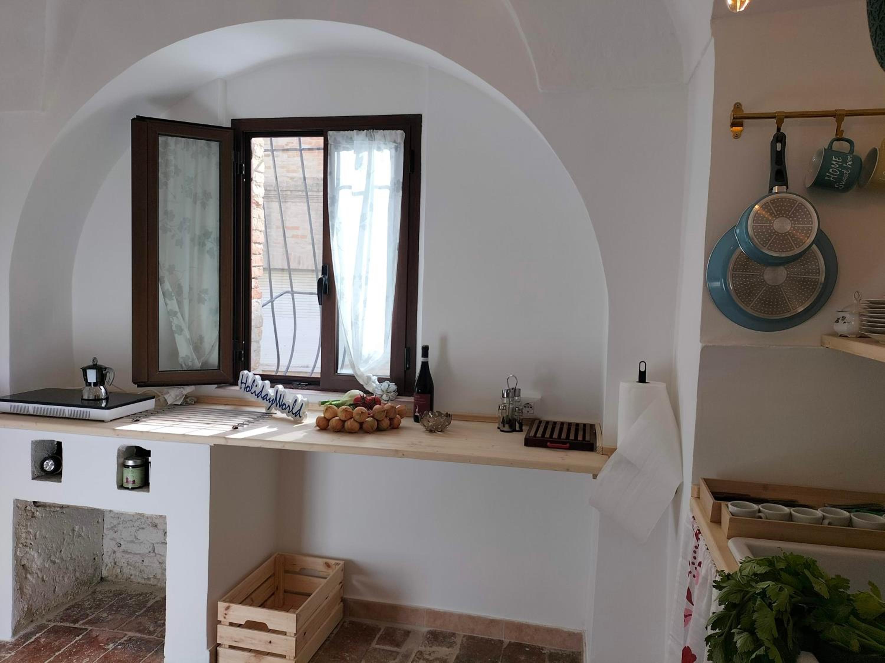 Al Castello House by Holiday World view 5